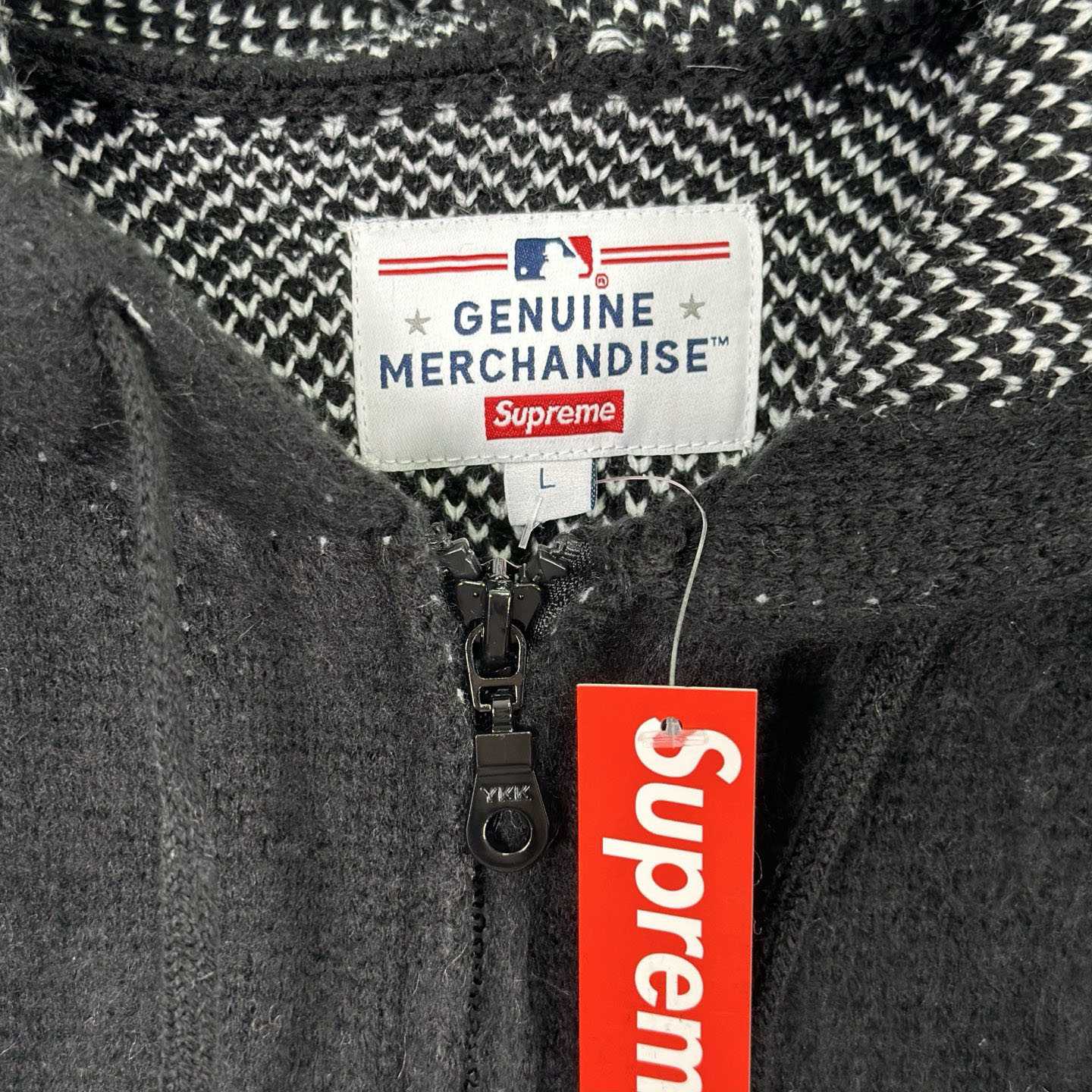 Supreme x Chicago White Sox Zip Up Hooded Sweater 'Black' - FashionPlug