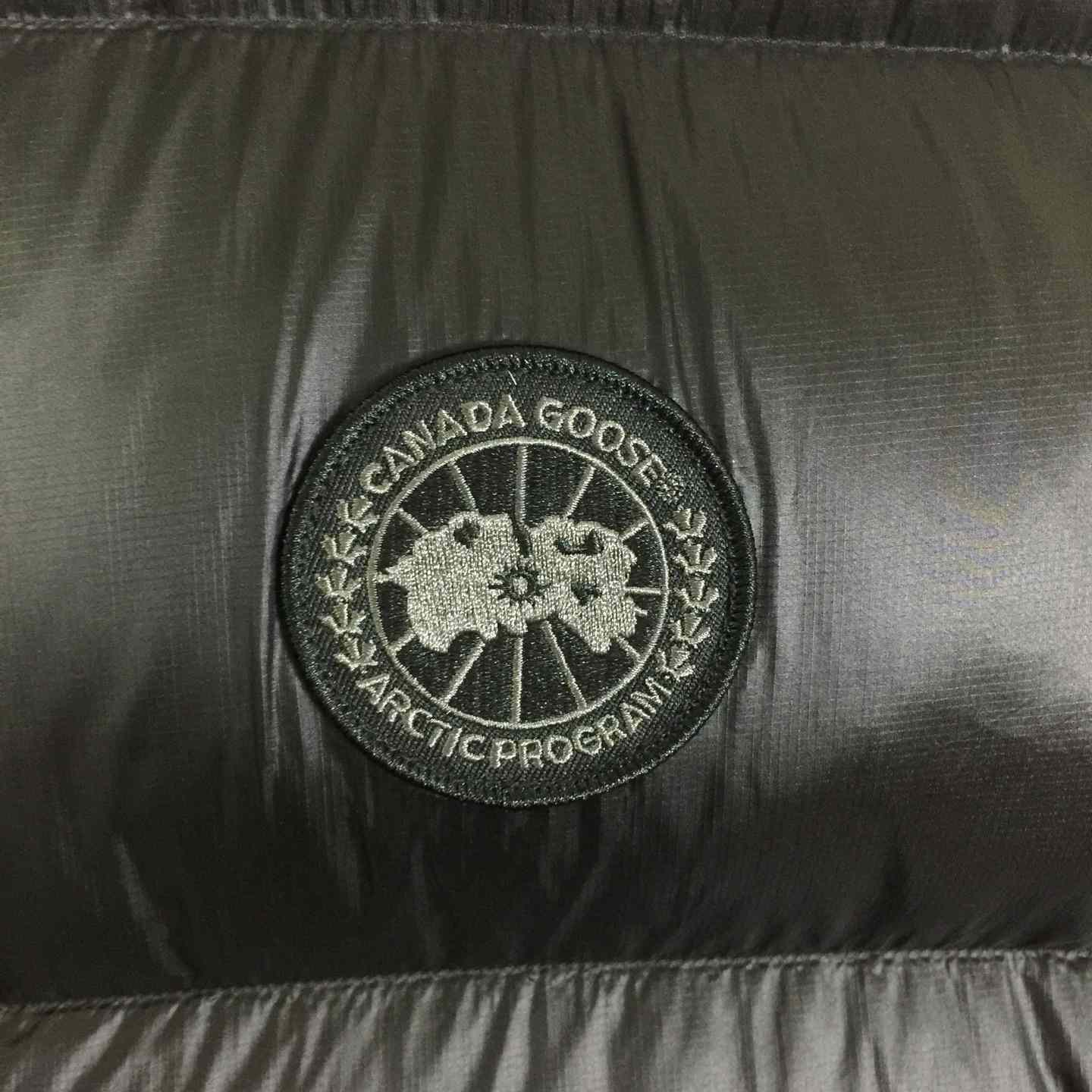 Canada Goose Cypress Puffer Vest Black Label - FashionPlug