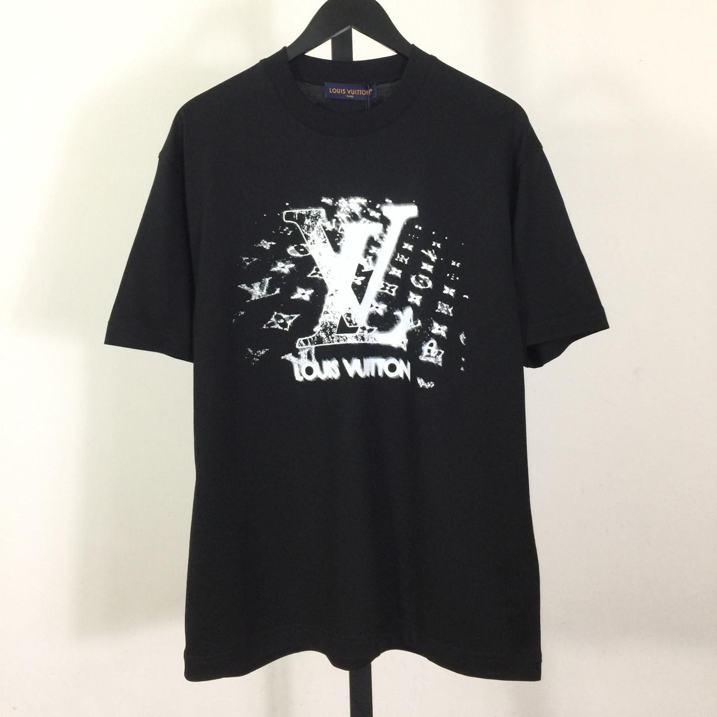 Louis Vuitton Distressed Graphic T-shirt - FashionPlug
