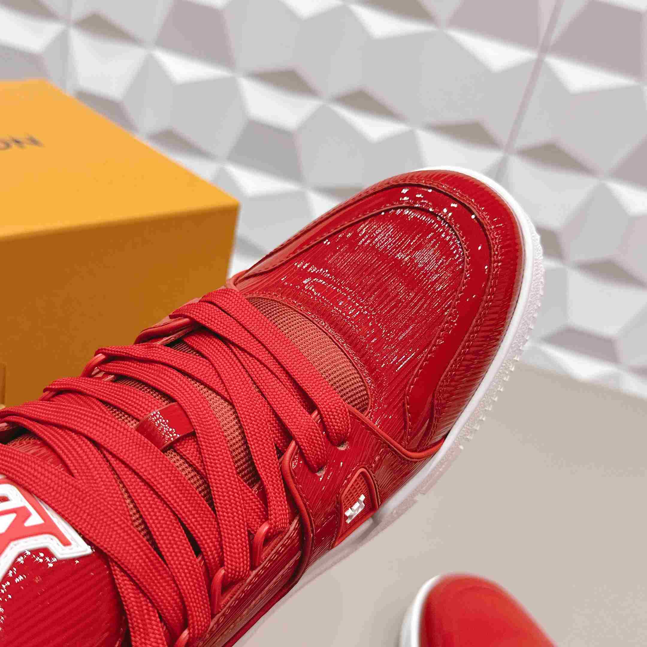 Louis Vuitton Trainer Sneaker 1AJ047 - FashionPlug