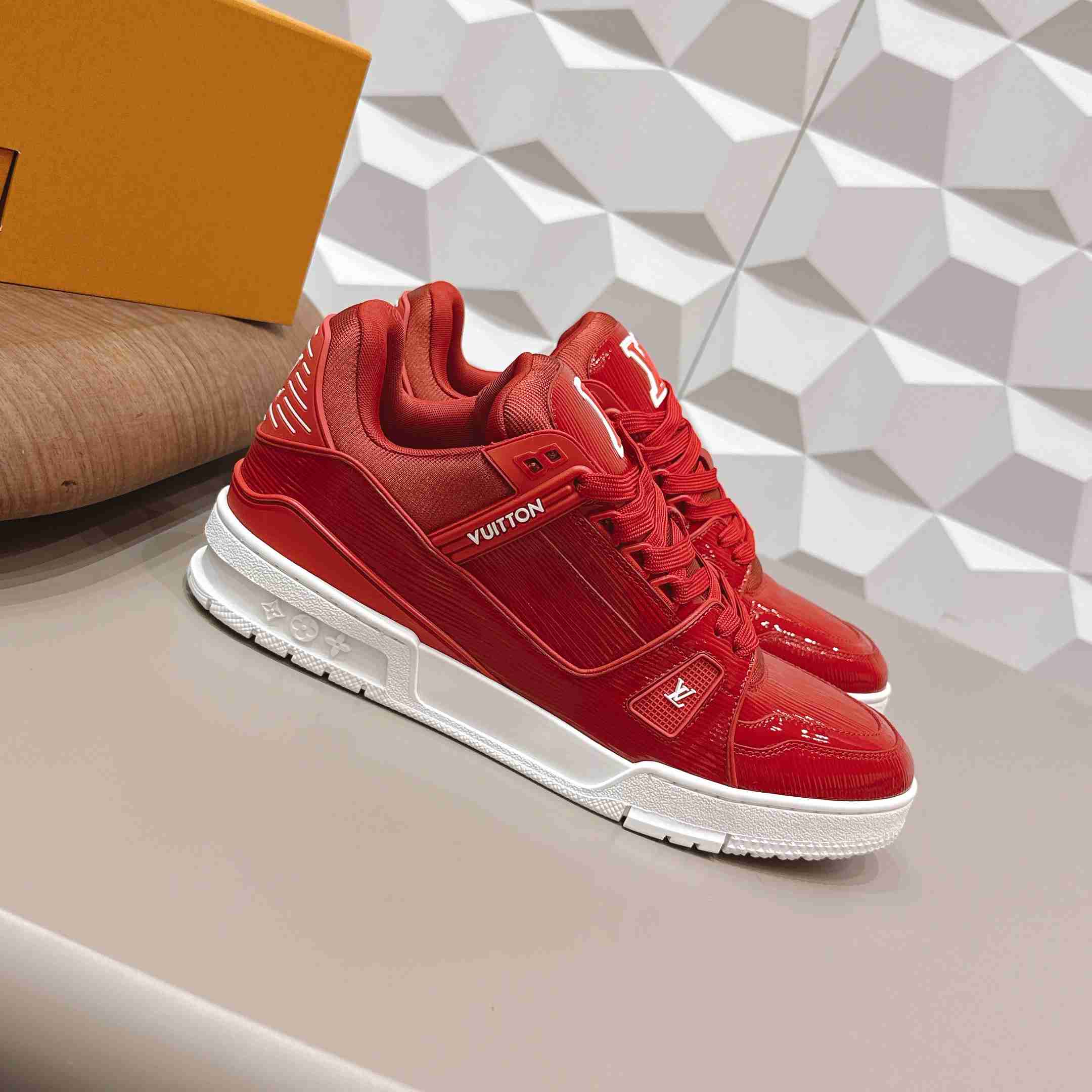 Louis Vuitton Trainer Sneaker 1AJ047 - FashionPlug