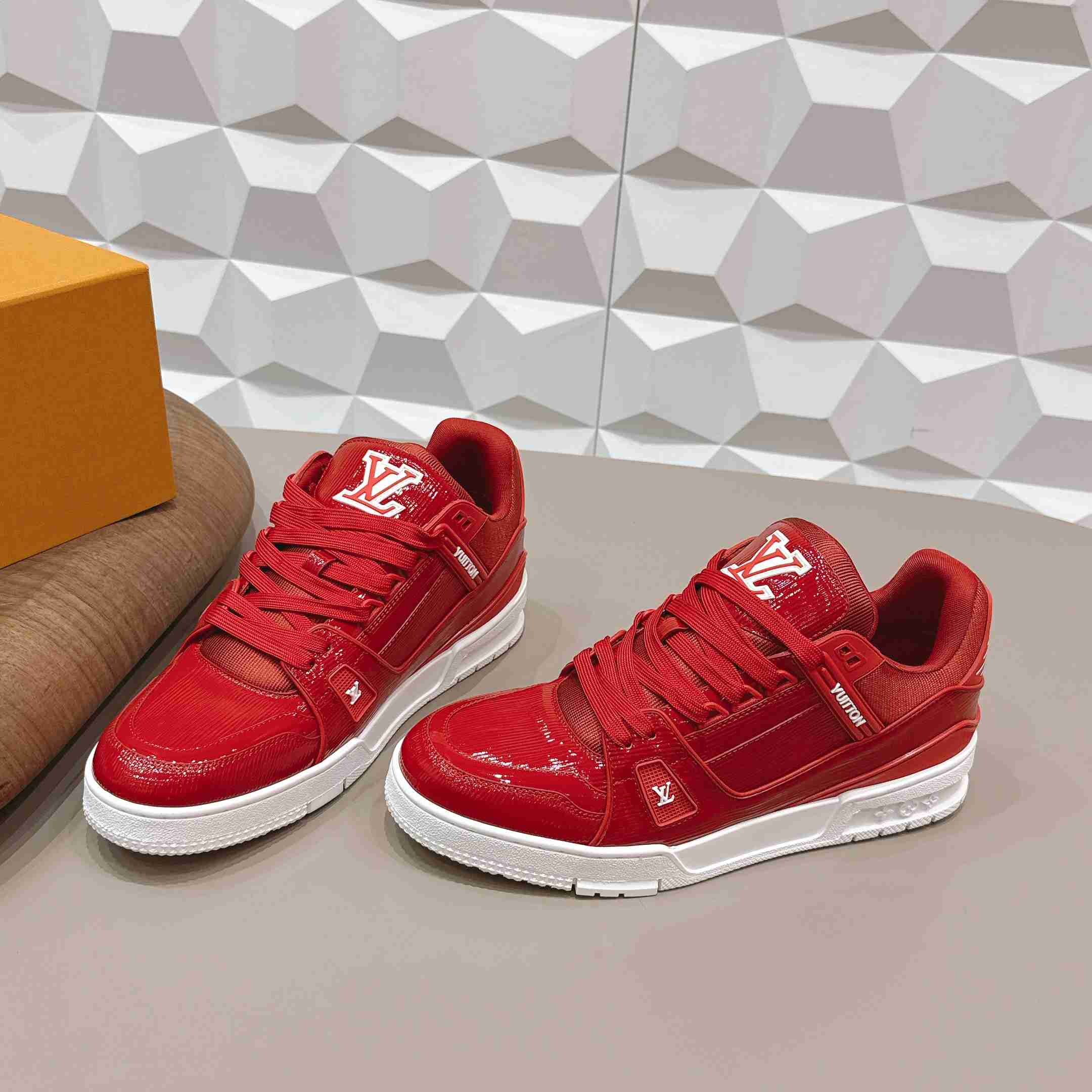 Louis Vuitton Trainer Sneaker 1AJ047 - FashionPlug