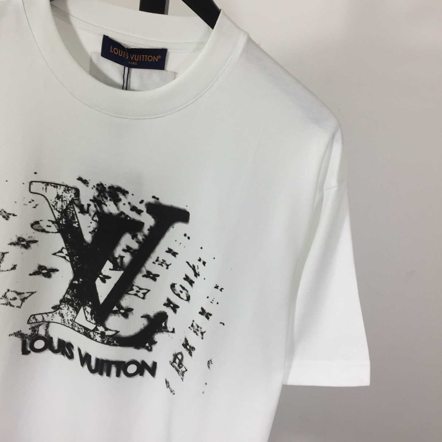 Louis Vuitton Distressed Graphic T-shirt - FashionPlug