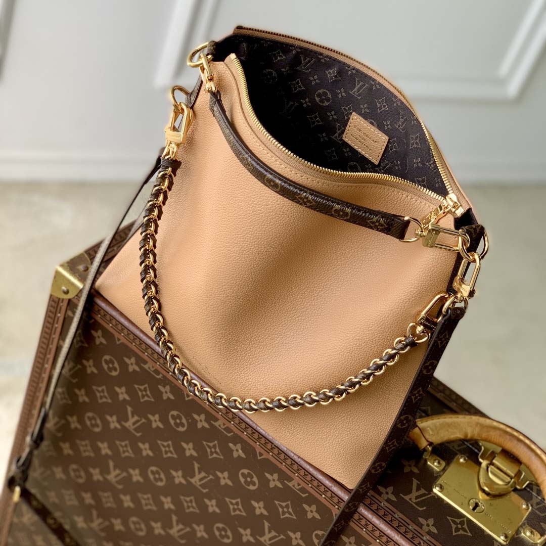 Louis Vuitton Multipass   M28029 - FashionPlug