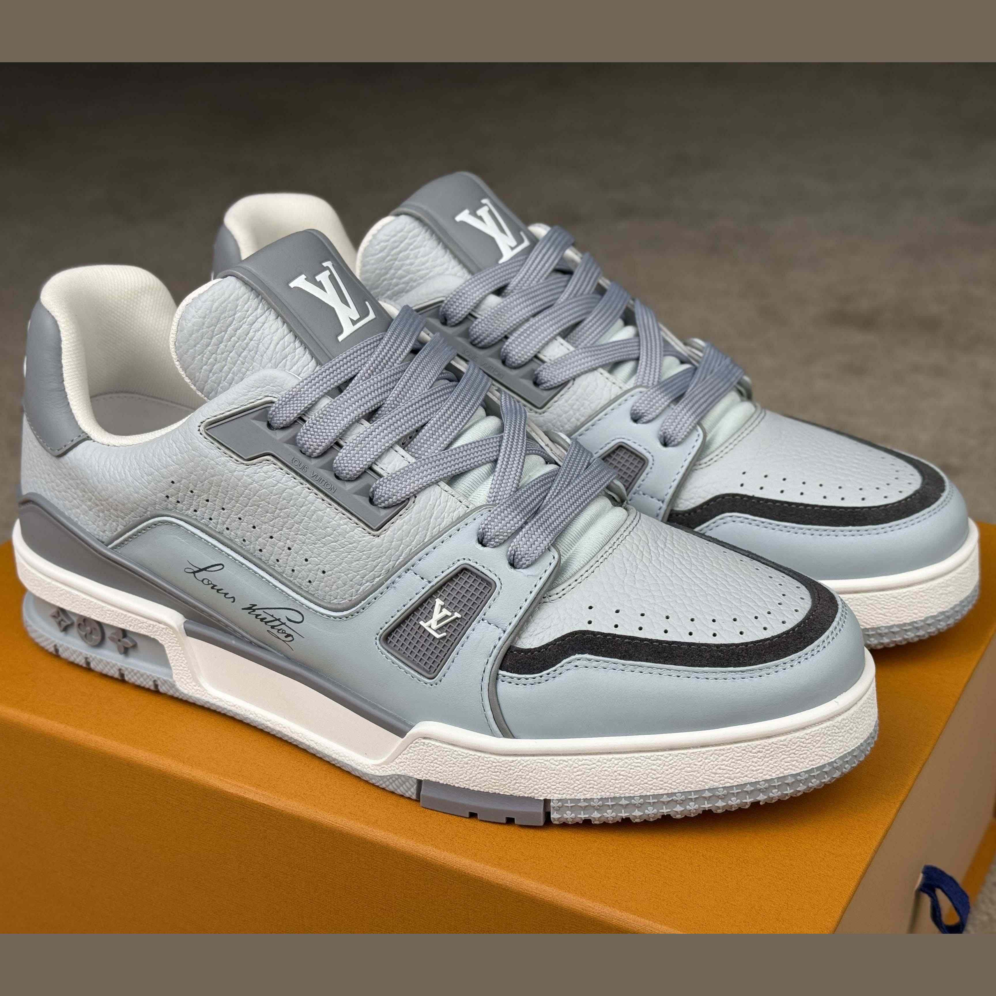 Louis Vuitton LV Trainer Sneaker   1AJCZ4 - FashionPlug