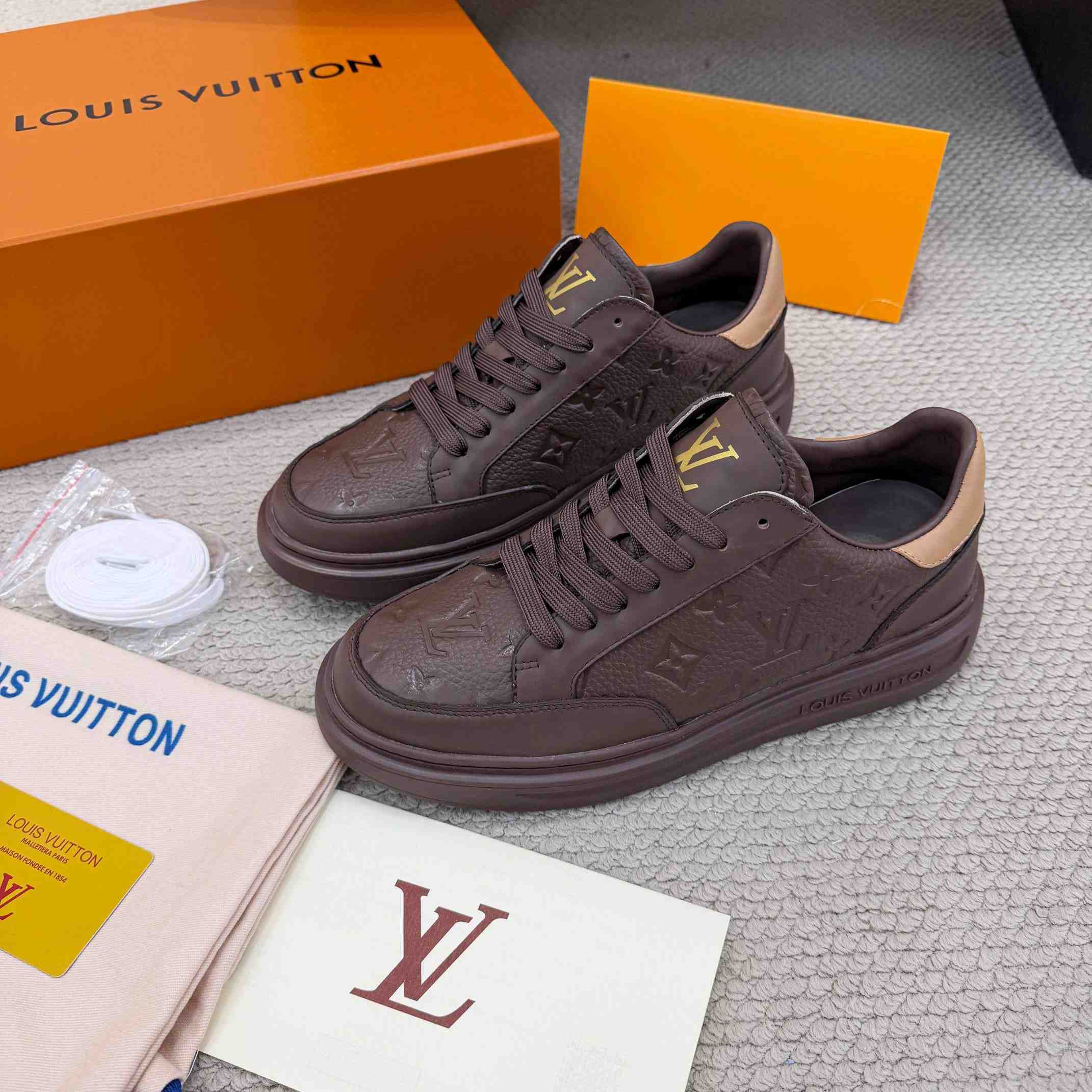 Louis Vuitton Beverly Hills Sneaker 1AJ925   - FashionPlug