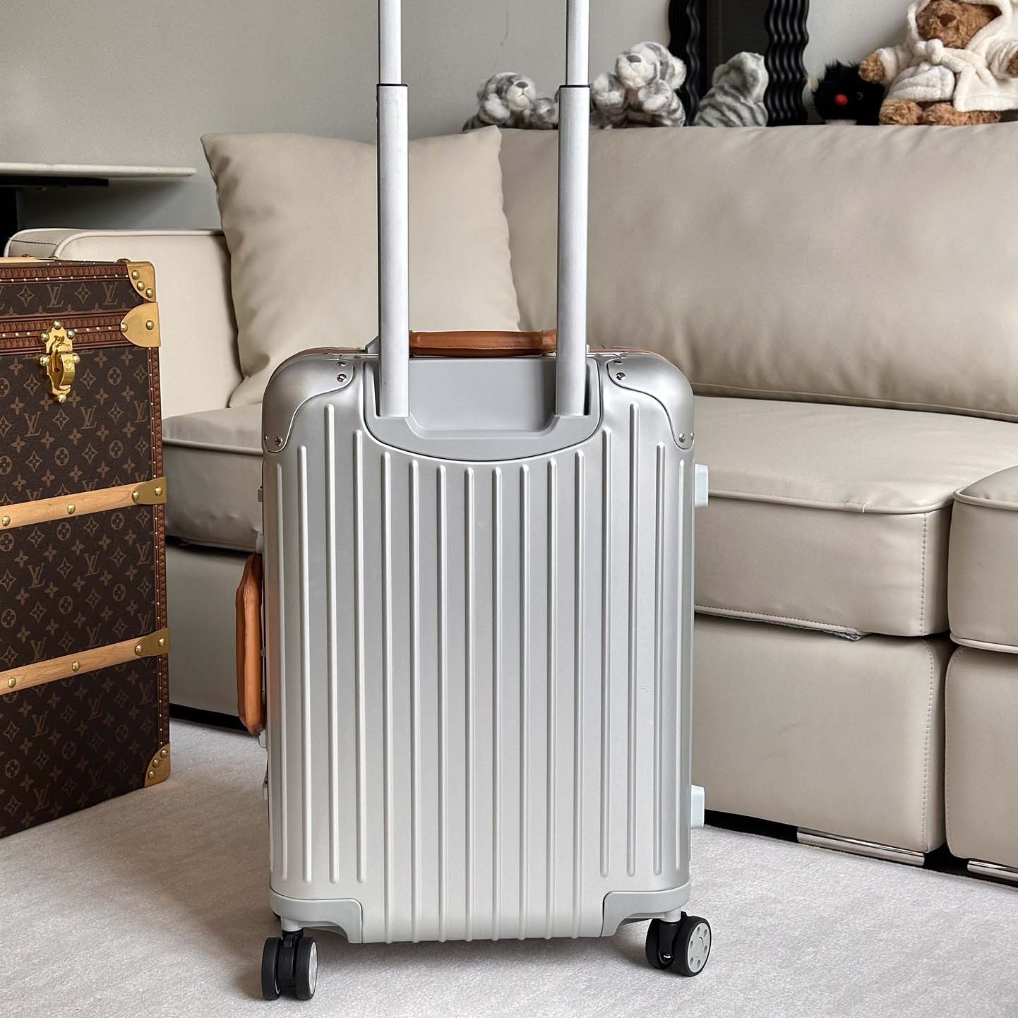 Rimowa Original Cabin Twist  - FashionPlug