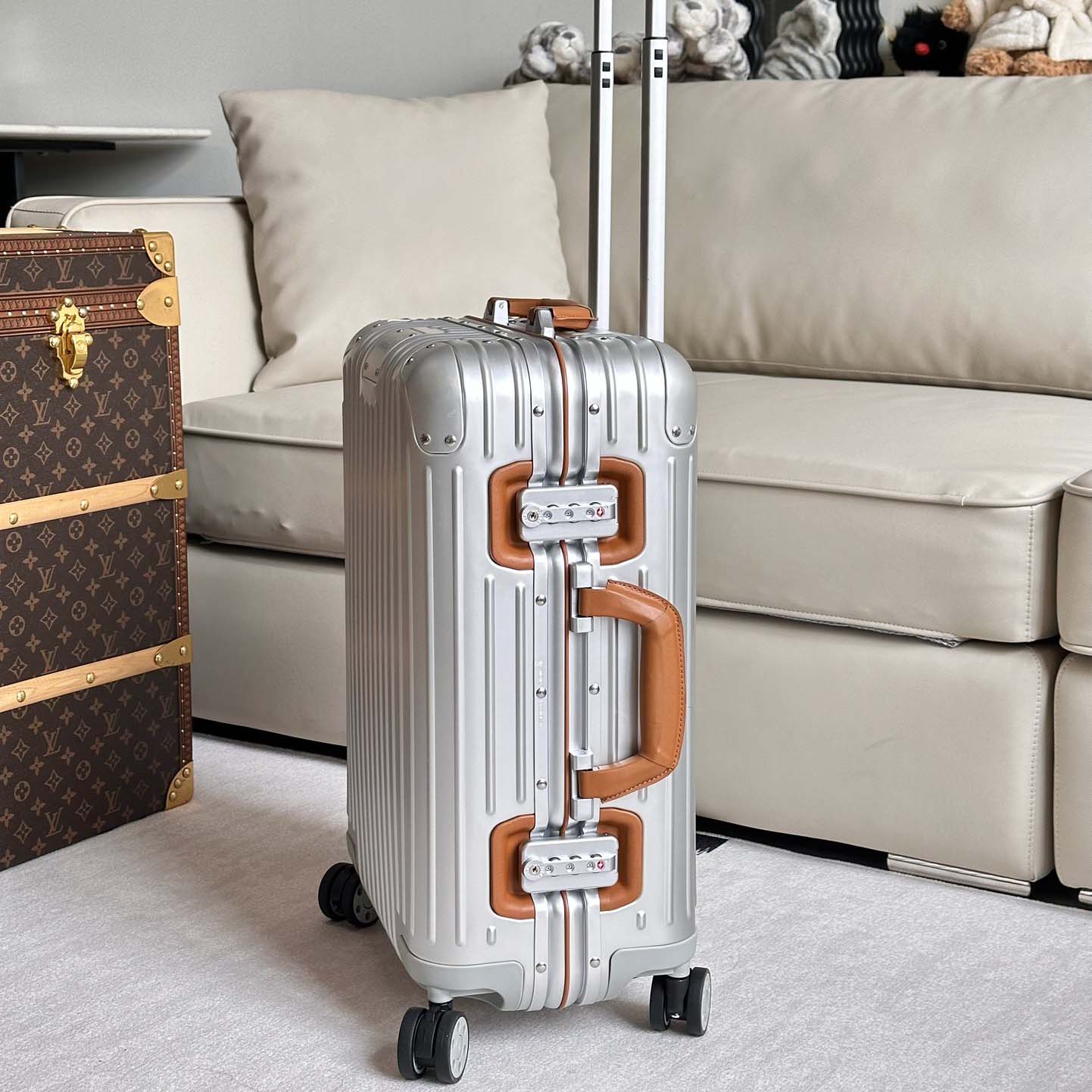 Rimowa Original Cabin Twist  - FashionPlug