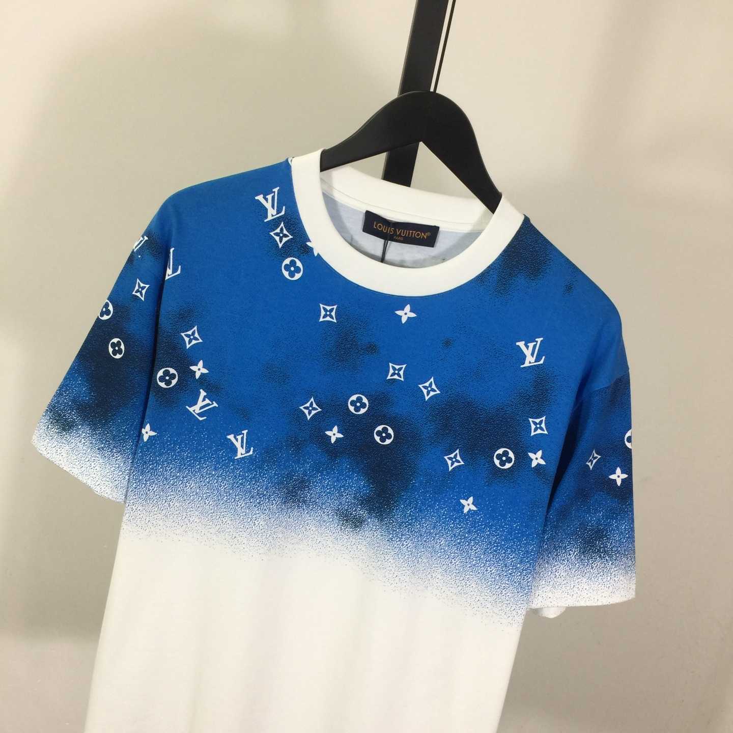 Louis Vuitton Monogram Gradient Cotton T-Shirt - FashionPlug
