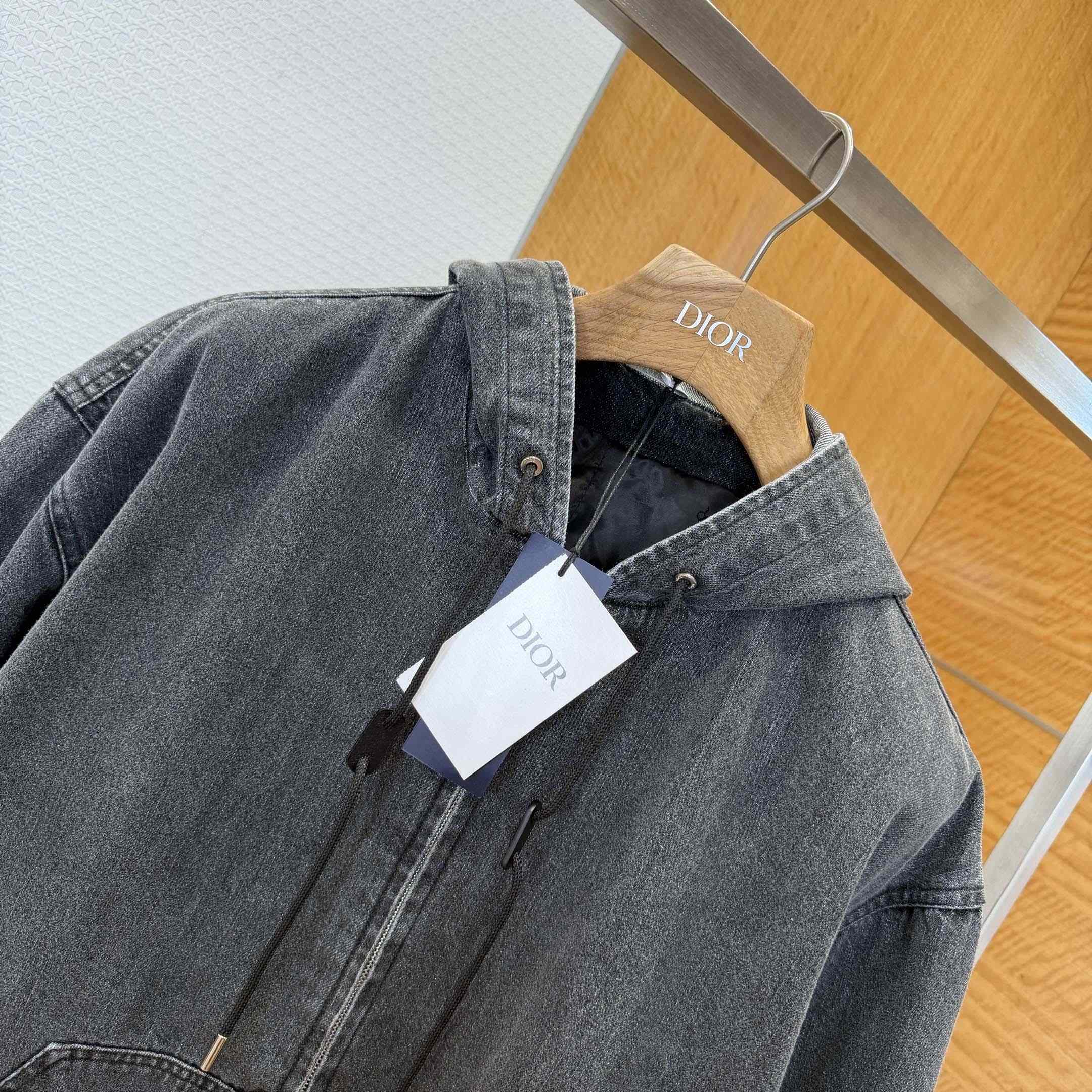 Dior CD Box Hooded Blouson Jacket - FashionPlug