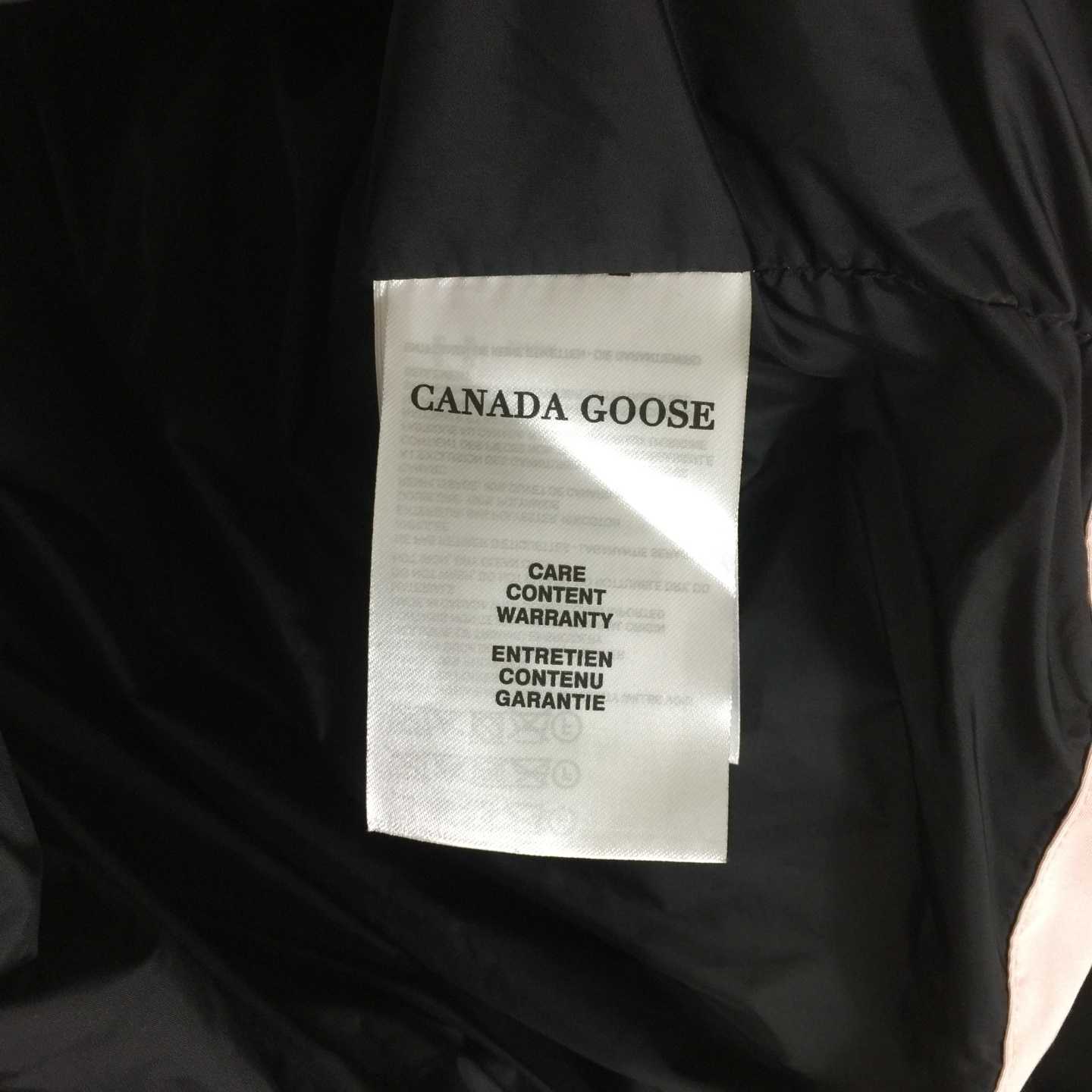 Canada Goose Grandview Cropped Jacket Black Label - FashionPlug