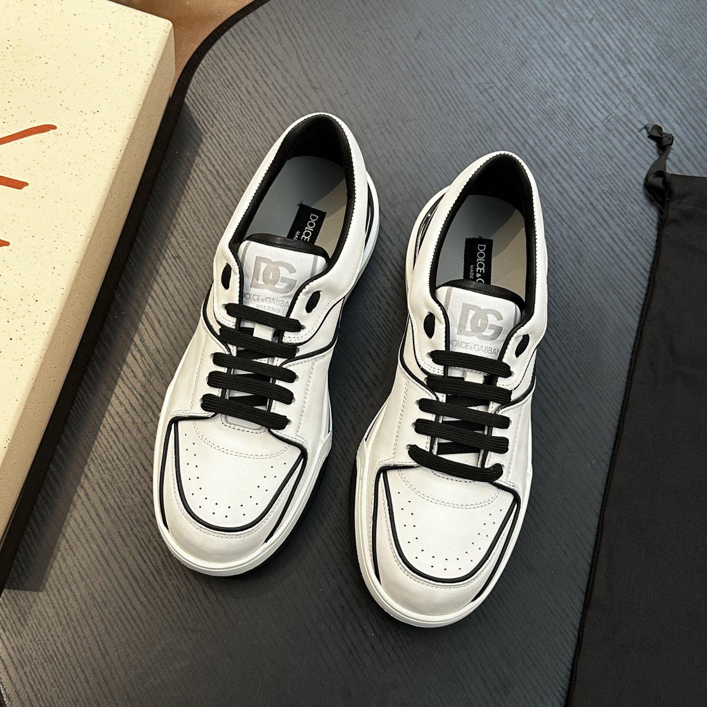 Dolce & Gabbana  New Roma Leather Sports Shoes - FashionPlug