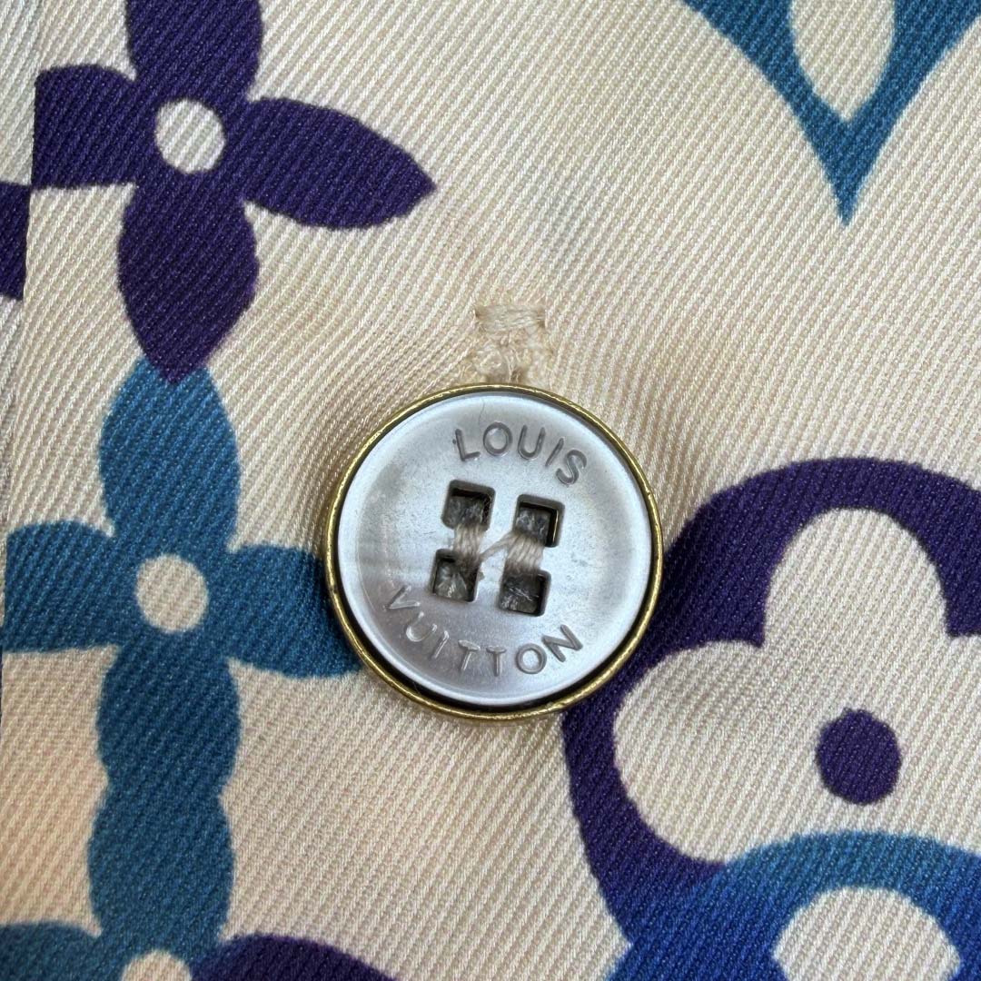 Louis Vuitton Monogram Printed Silk Short-Sleeved Shirt   1AJUOH - FashionPlug