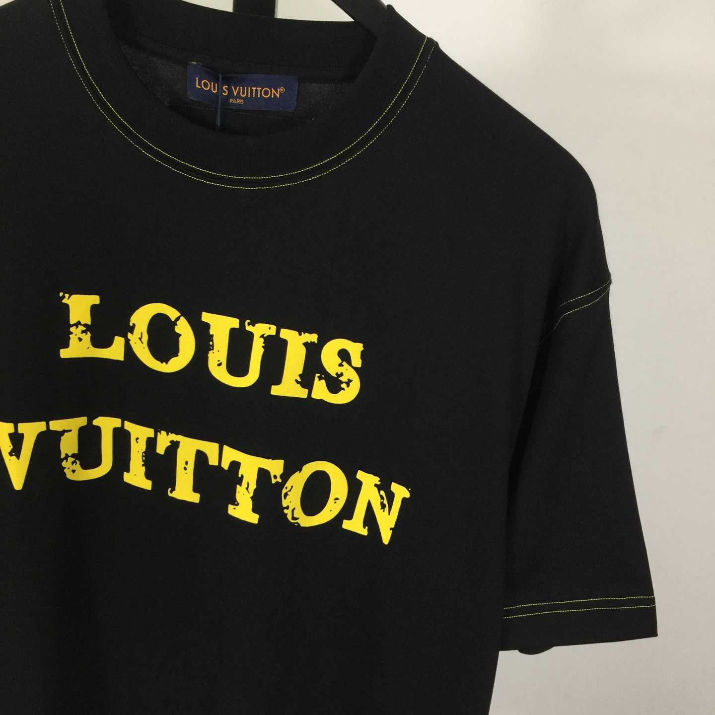 Louis Vuitton Cotton Crewneck Short-sleeve T-shirt - FashionPlug