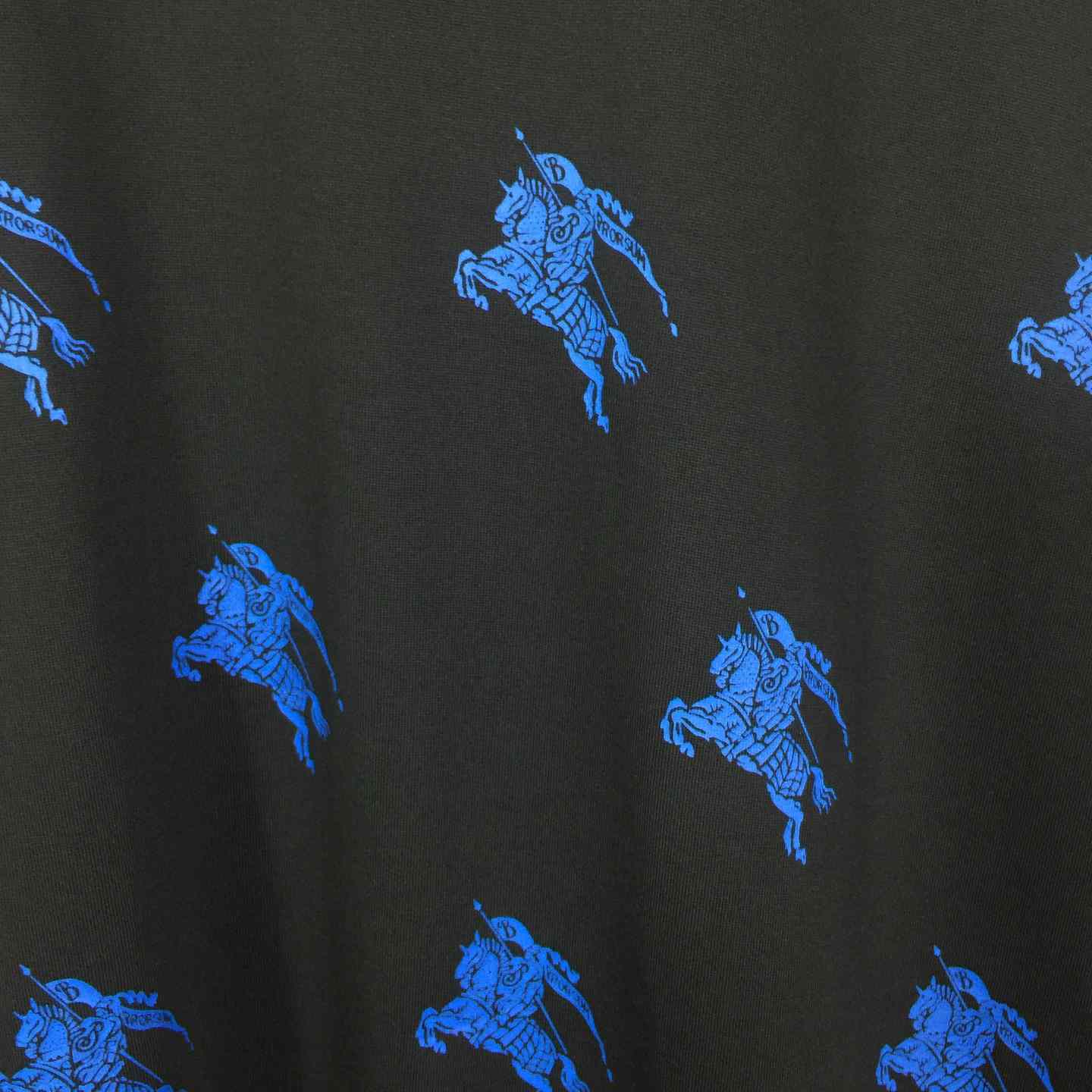 Burberry Logo Cotton T-shirt - FashionPlug