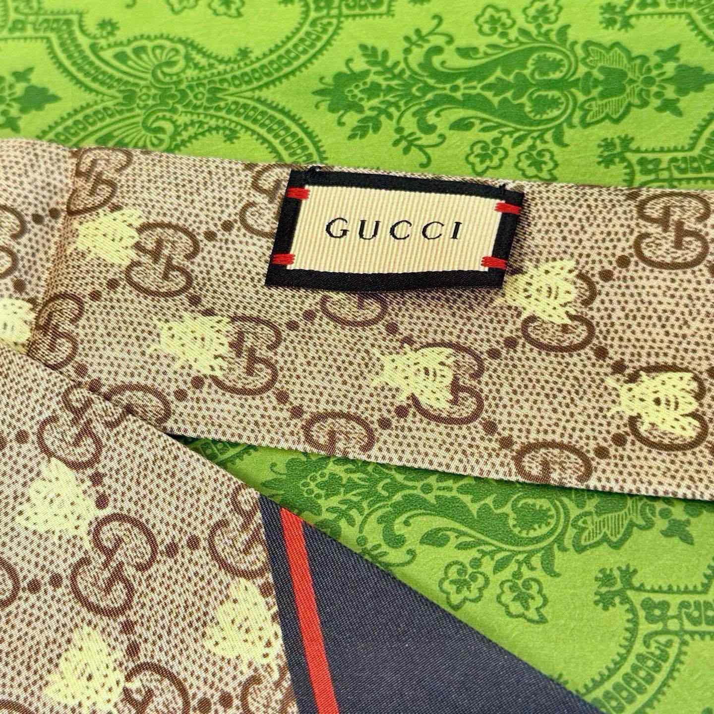 Gucci GG Jacquard Silk Scarf 6x90cm - FashionPlug