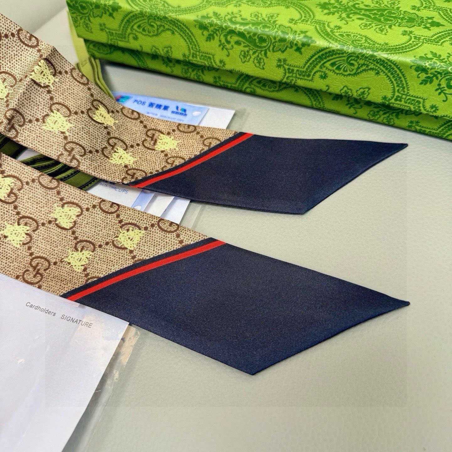 Gucci GG Jacquard Silk Scarf 6x90cm - FashionPlug