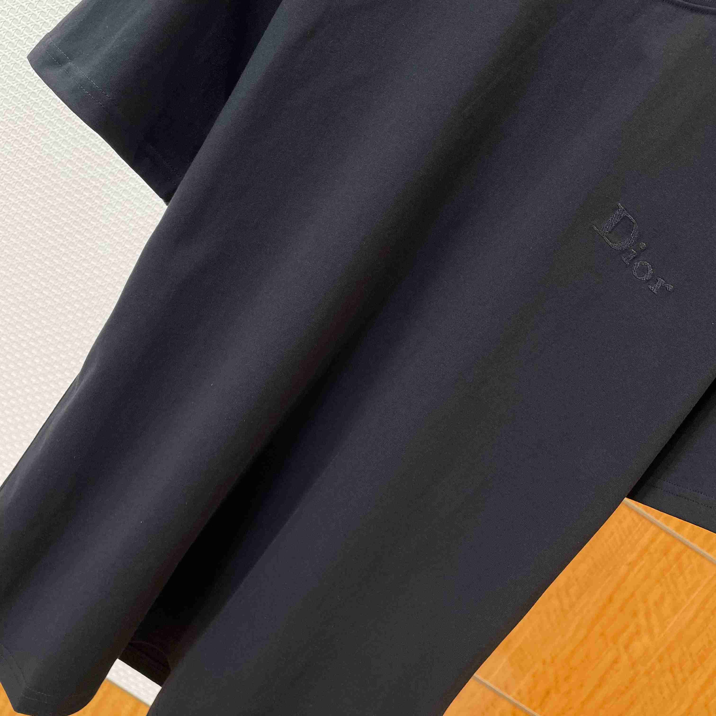 Dior T-Shirt with Dior Embroidery Black - FashionPlug