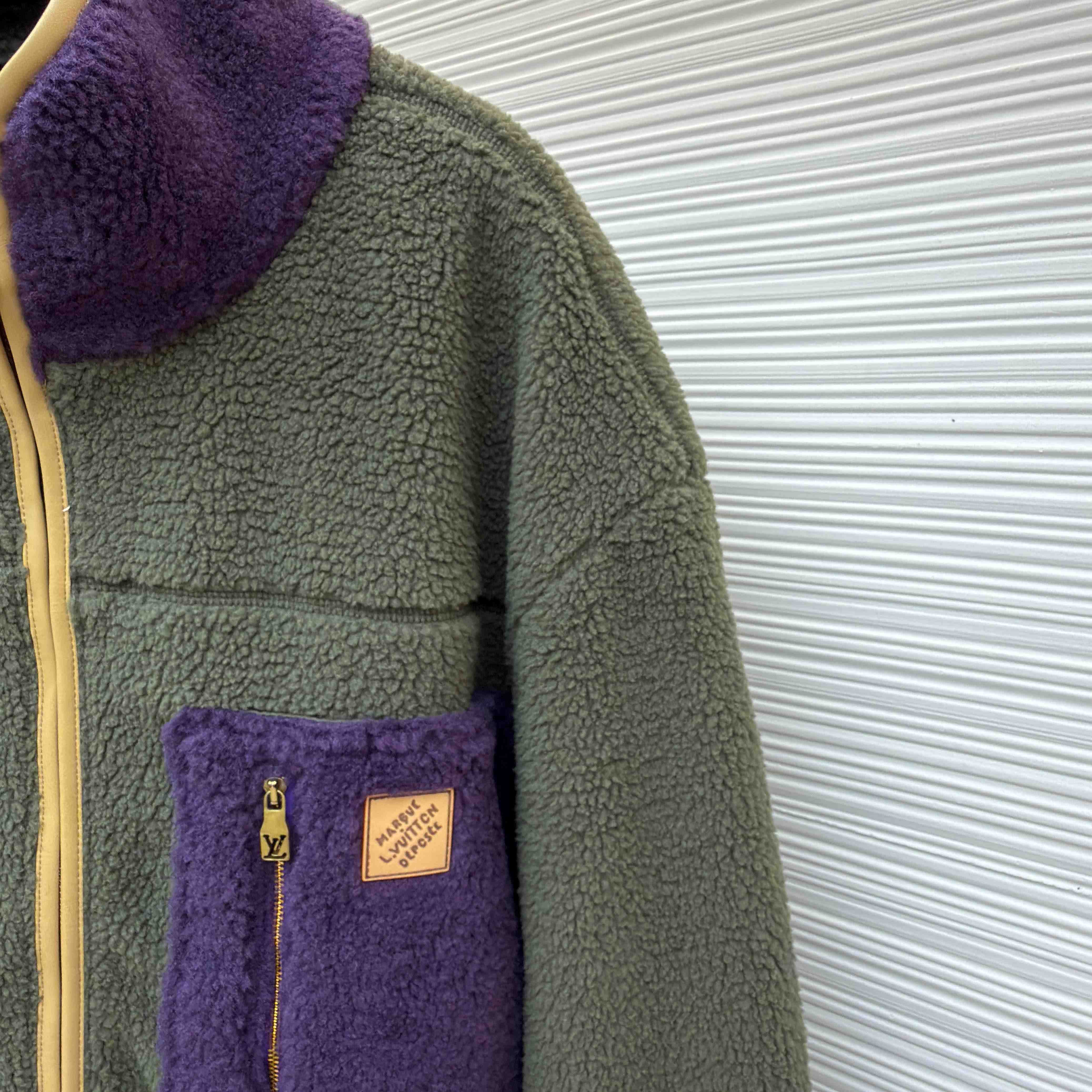 Louis Vuitton Shearling Jacket   1AJUSY - FashionPlug