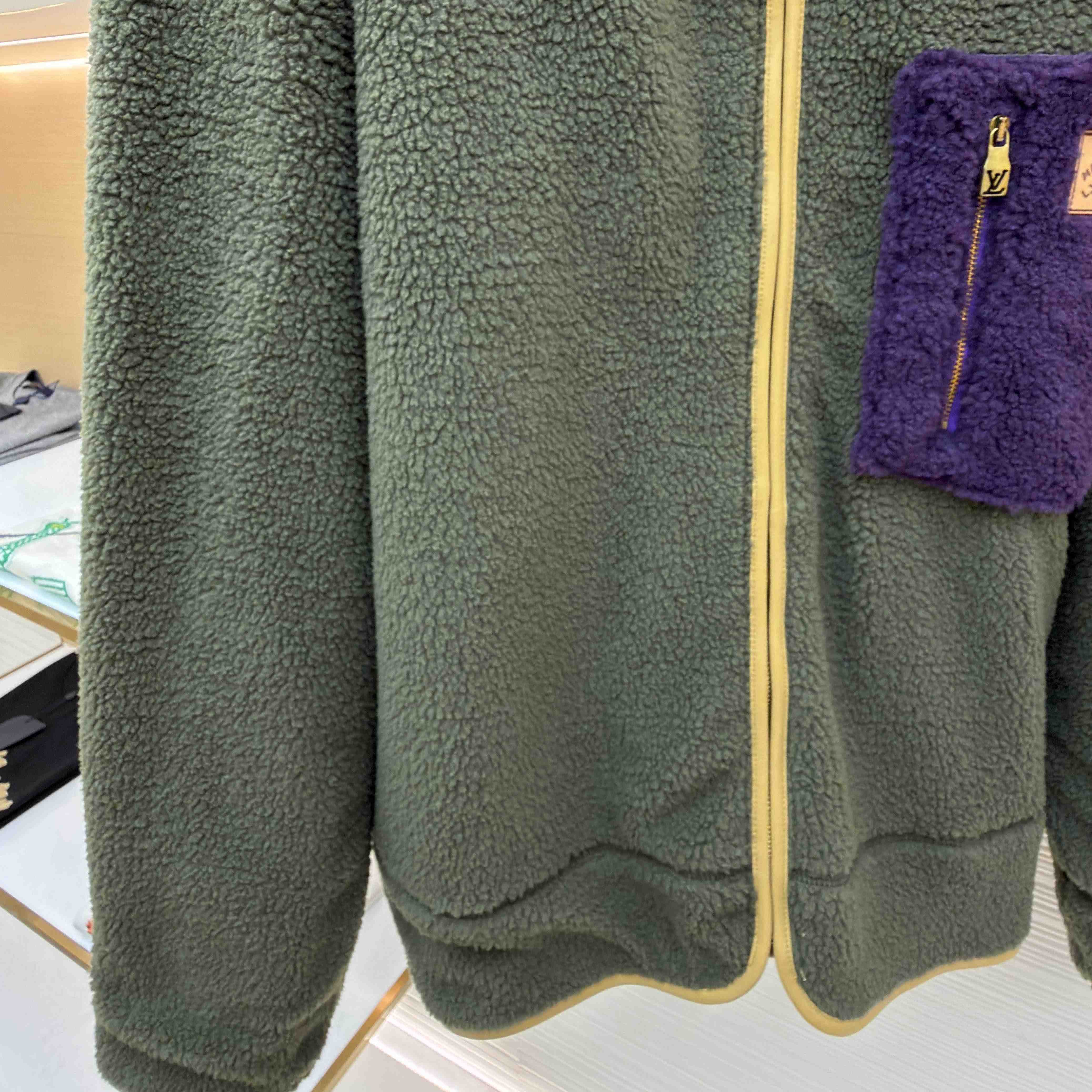 Louis Vuitton Shearling Jacket   1AJUSY - FashionPlug