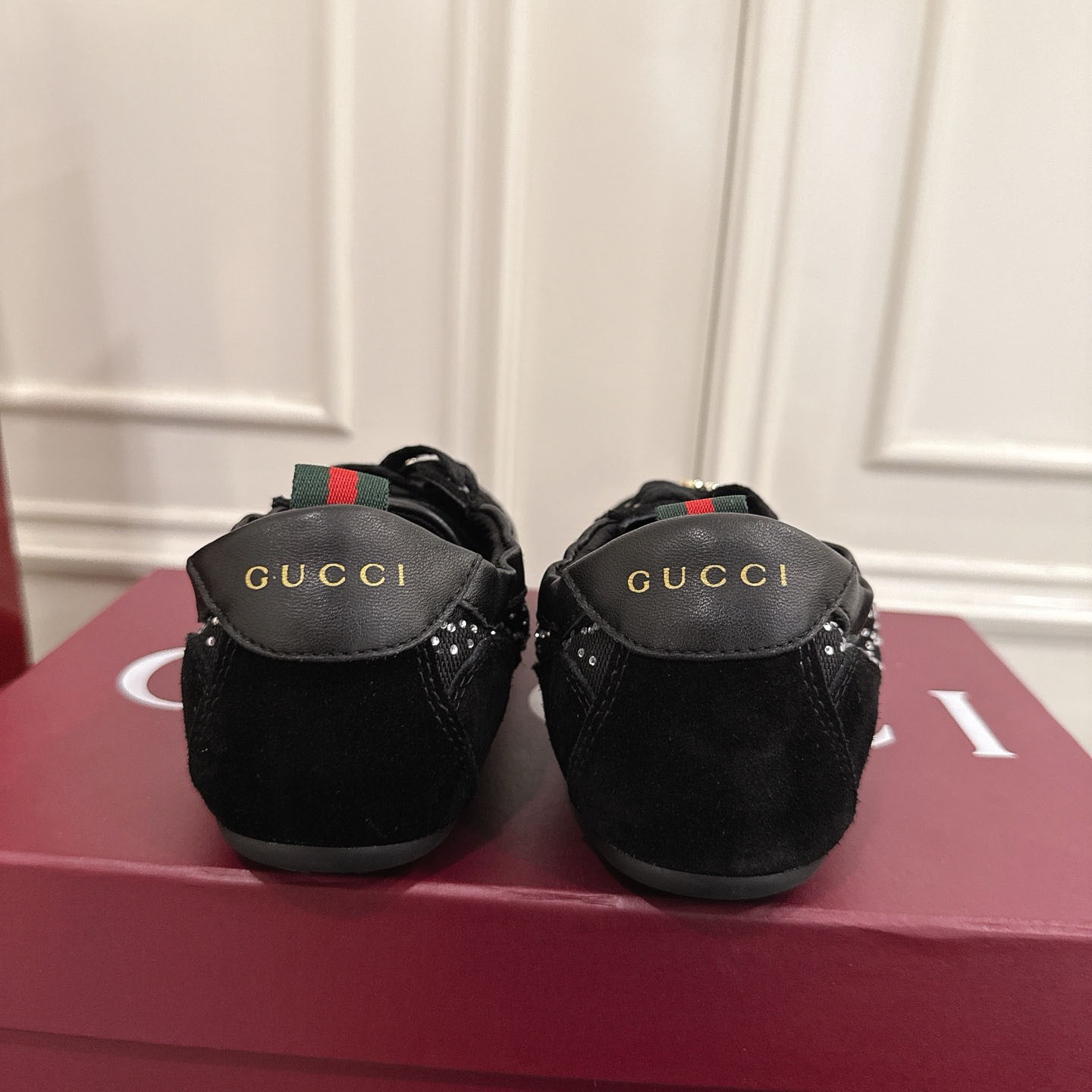 Gucci Women's Gucci Shift GG Crystal Sneaker - FashionPlug