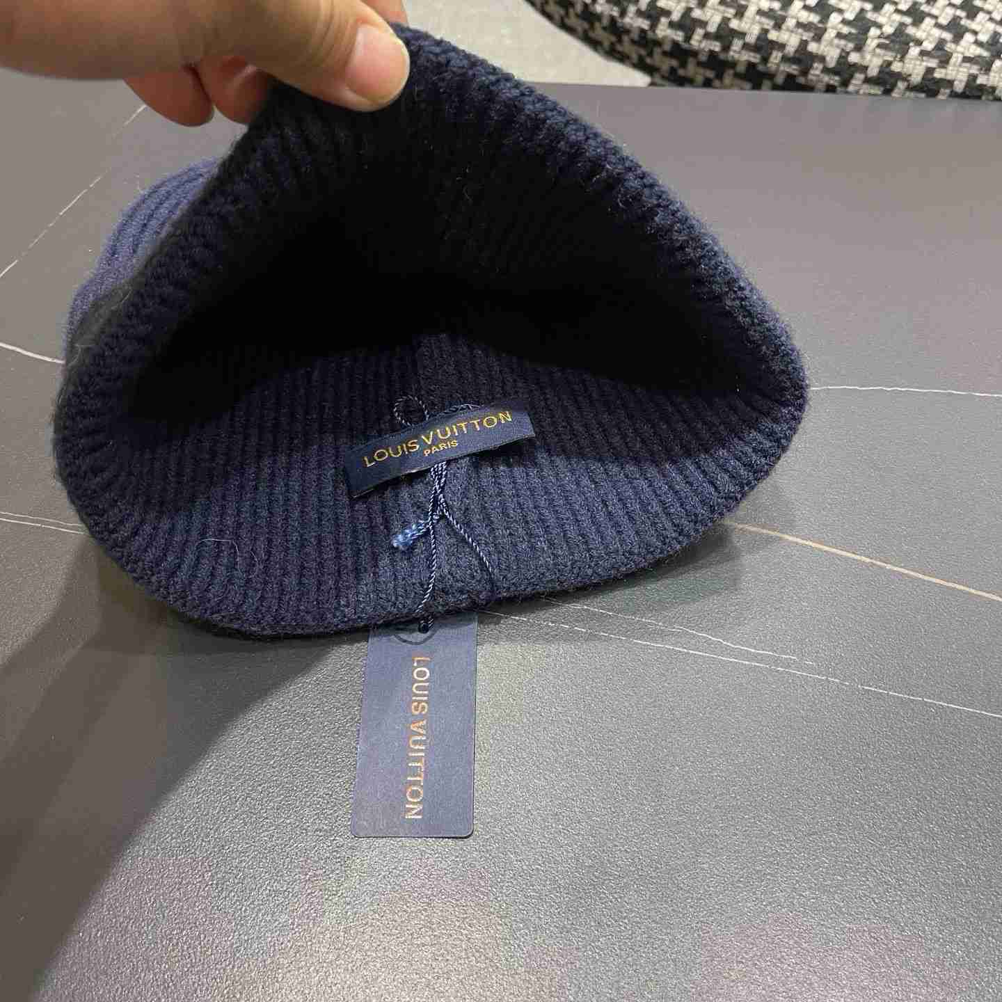 Louis Vuitton Beanie    - FashionPlug