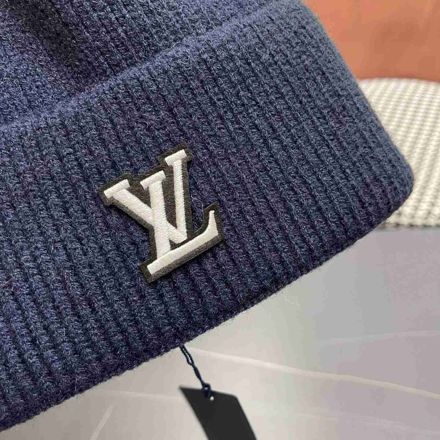 Louis Vuitton Beanie    - FashionPlug
