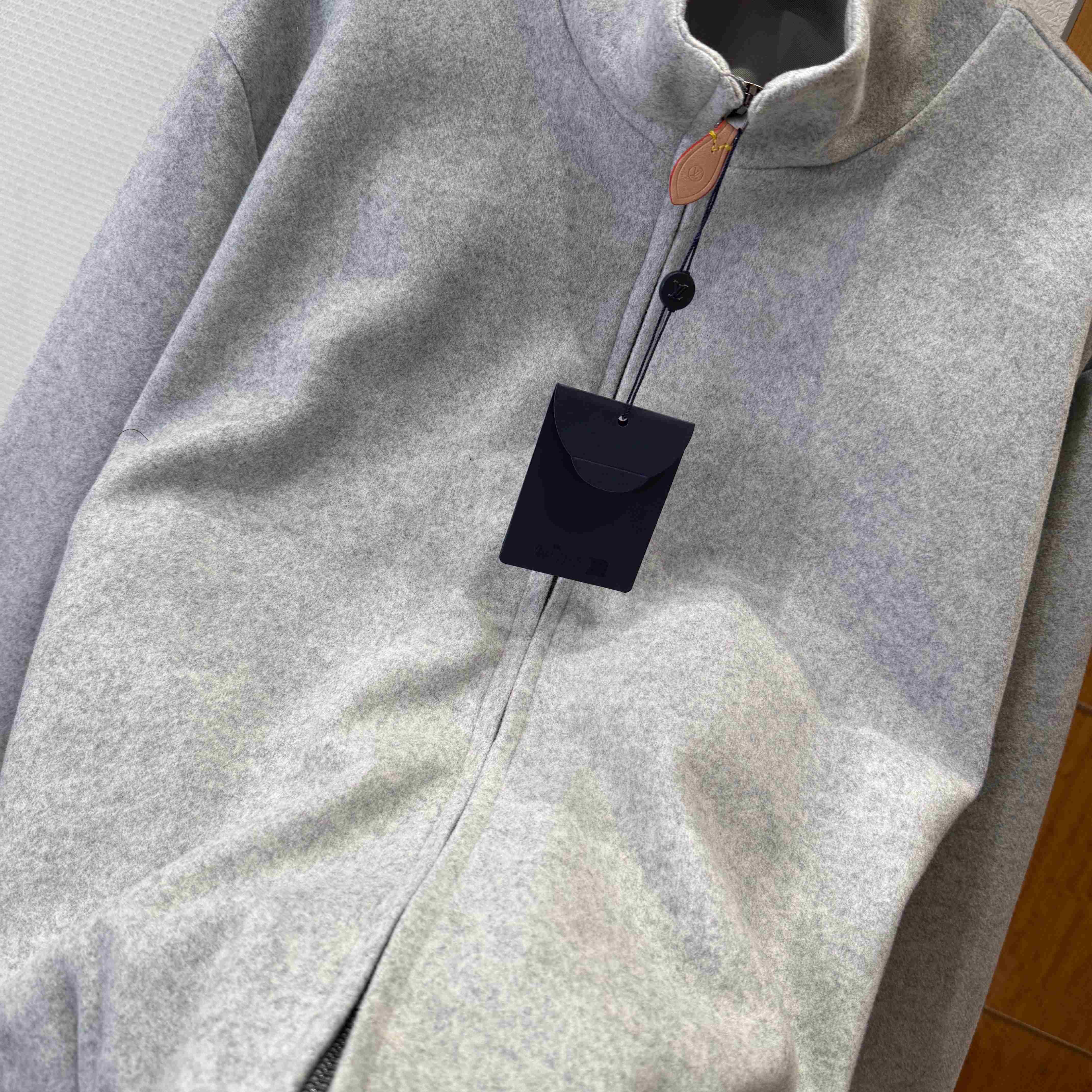 Louis Vuitton Double Face Cashmere-Wool Track Top 1AJSJ8 - FashionPlug