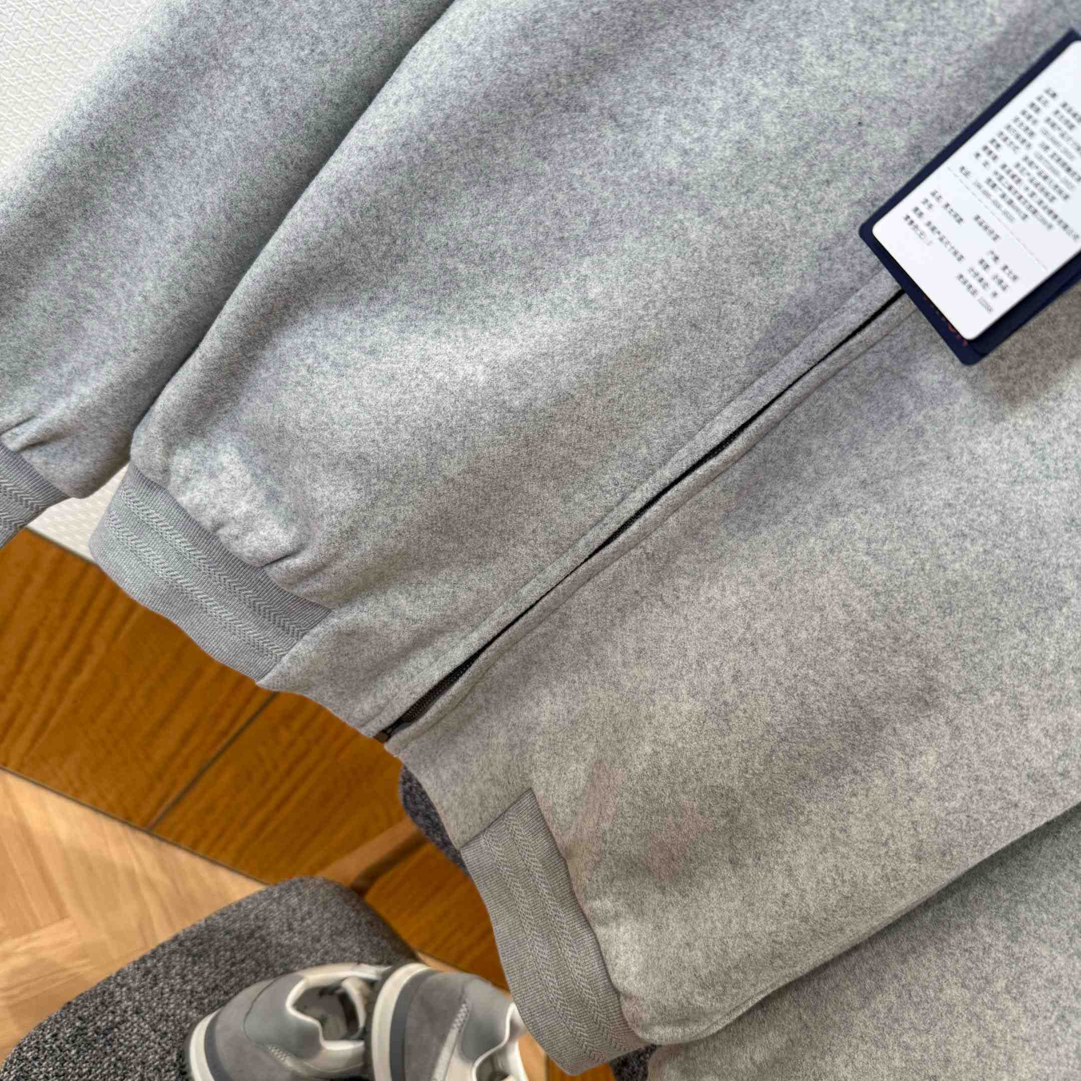 Louis Vuitton Double Face Cashmere-Wool Track Top 1AJSJ8 - FashionPlug