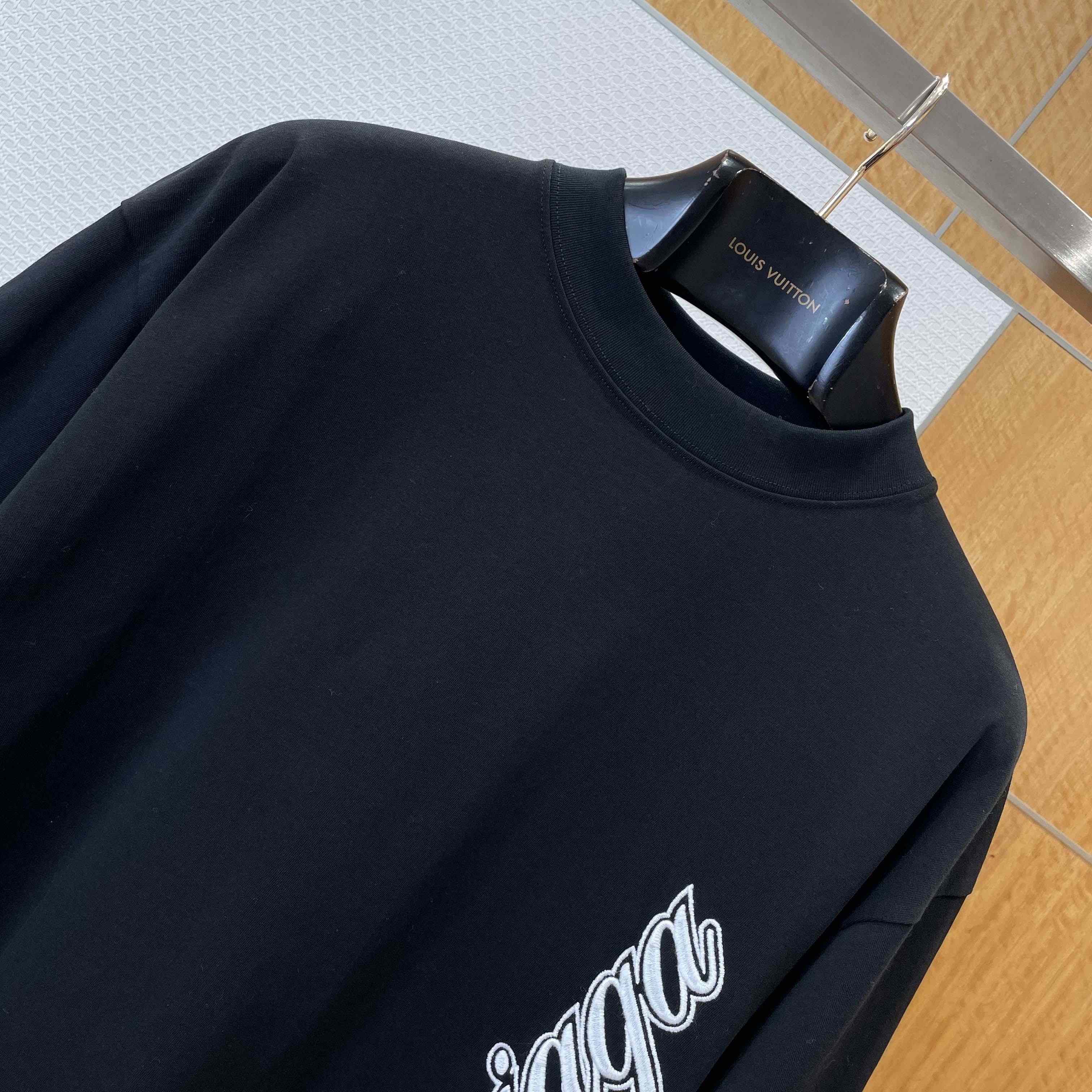 Balenciaga Cursive T-Shirt Medium Fit in black - FashionPlug