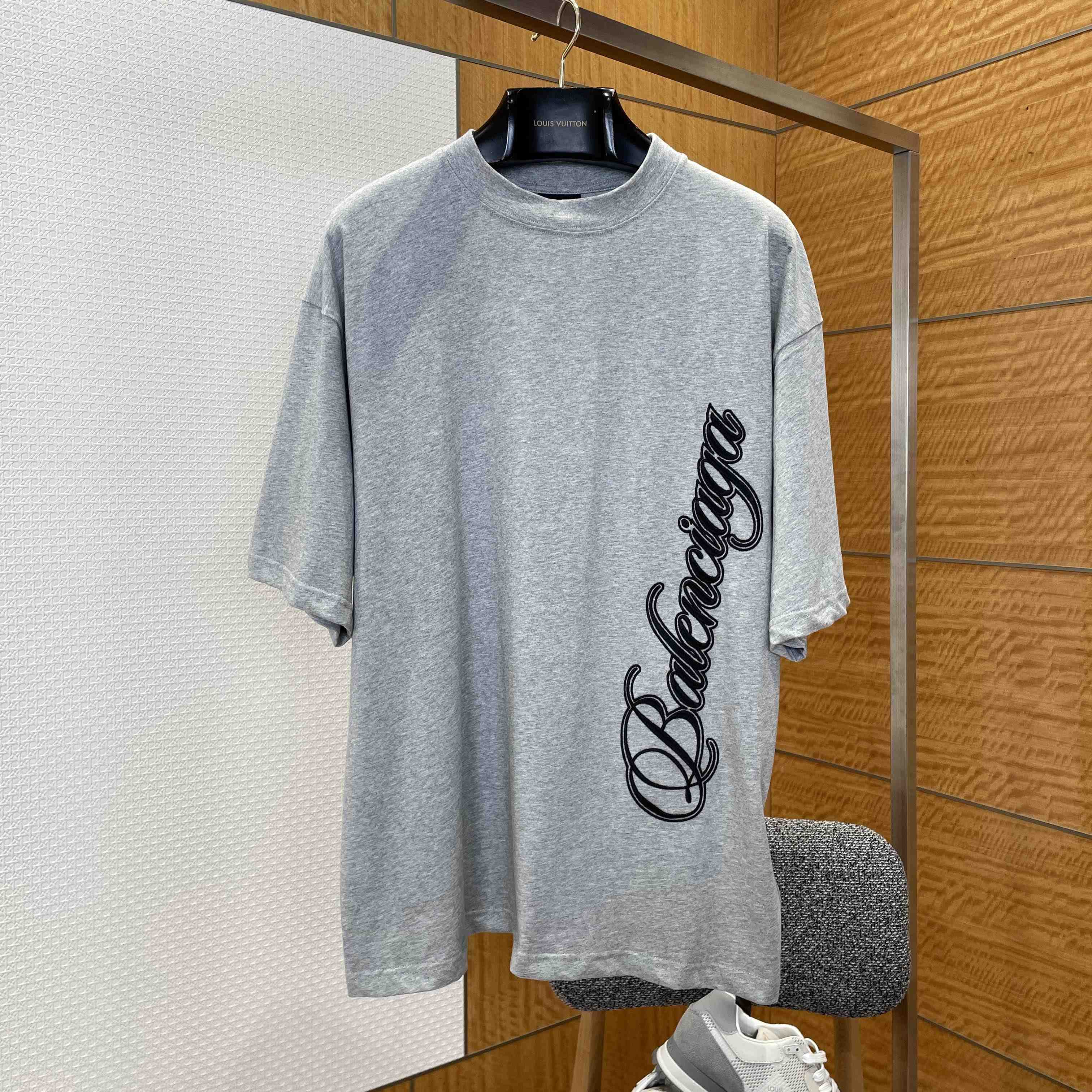 Balenciaga Cursive T-Shirt Medium Fit in Light Heather Grey - FashionPlug