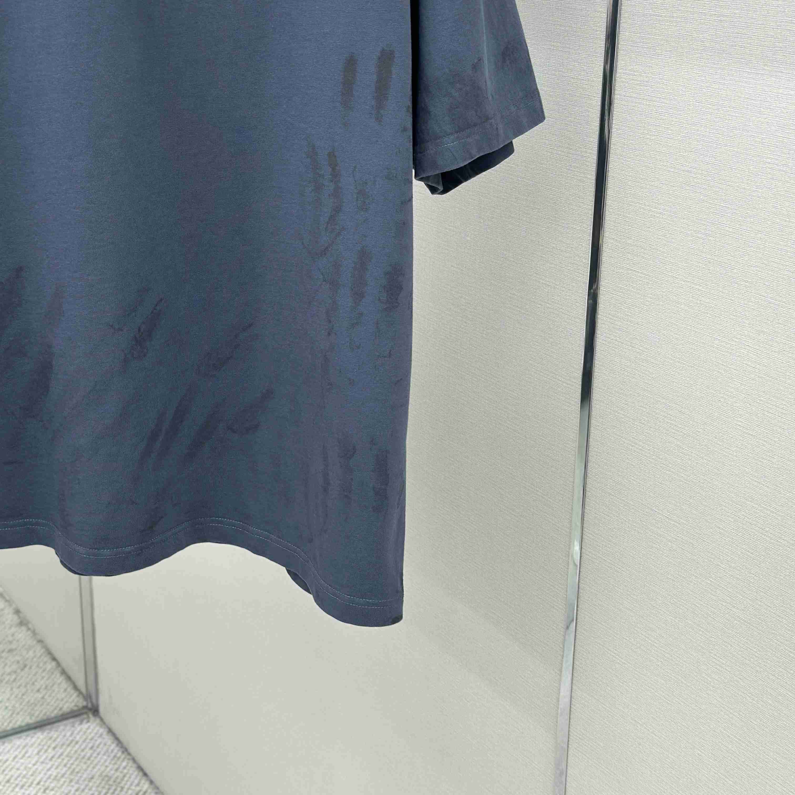 Balenciaga Balenciaga Back T-shirt Medium Fit in Faded Dark Blue - FashionPlug