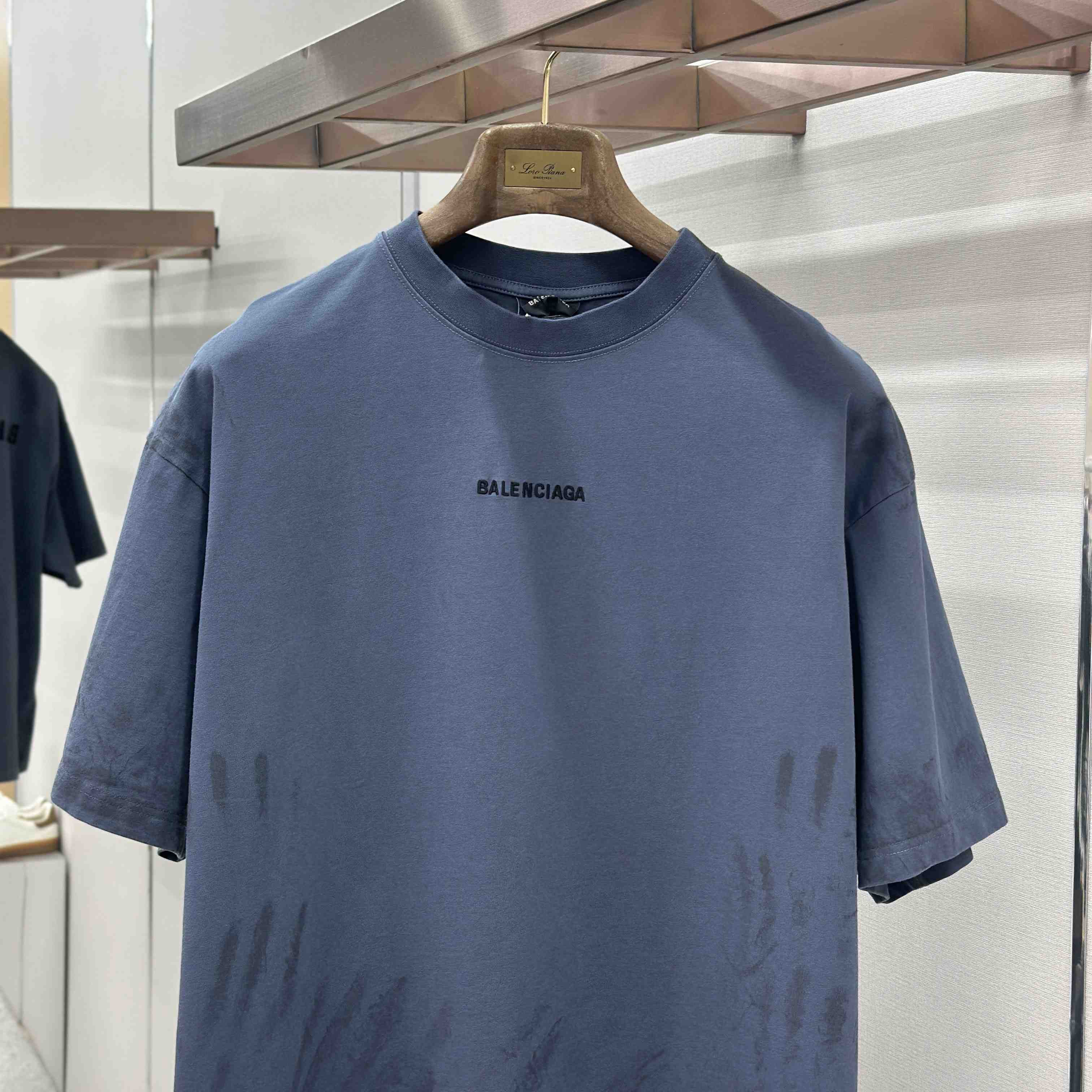 Balenciaga Balenciaga Back T-shirt Medium Fit in Faded Dark Blue - FashionPlug