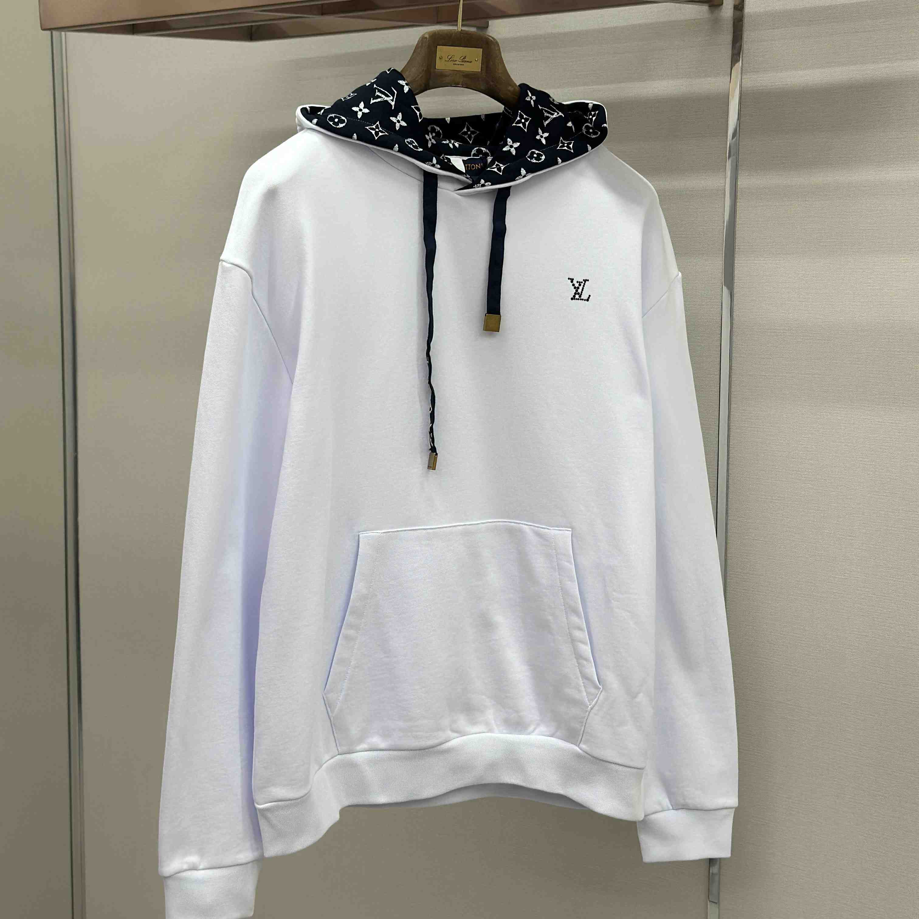 Louis Vuitton Cotton Hoodie 1AHUGK - FashionPlug