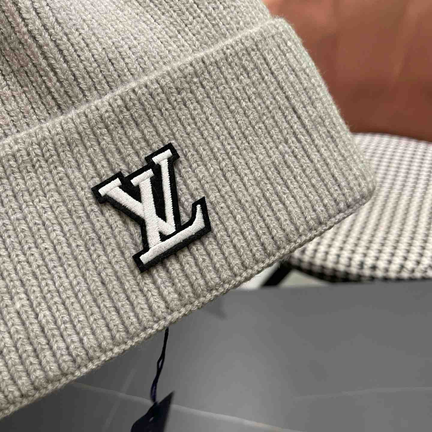 Louis Vuitton Beanie    - FashionPlug