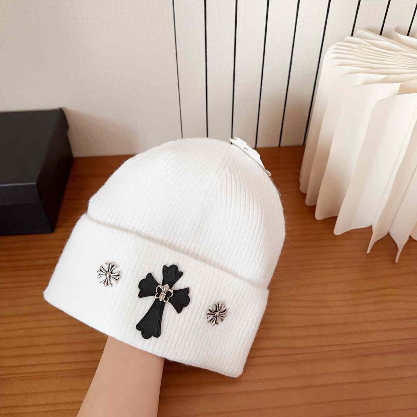 Chrome Heart Beanie White - FashionPlug