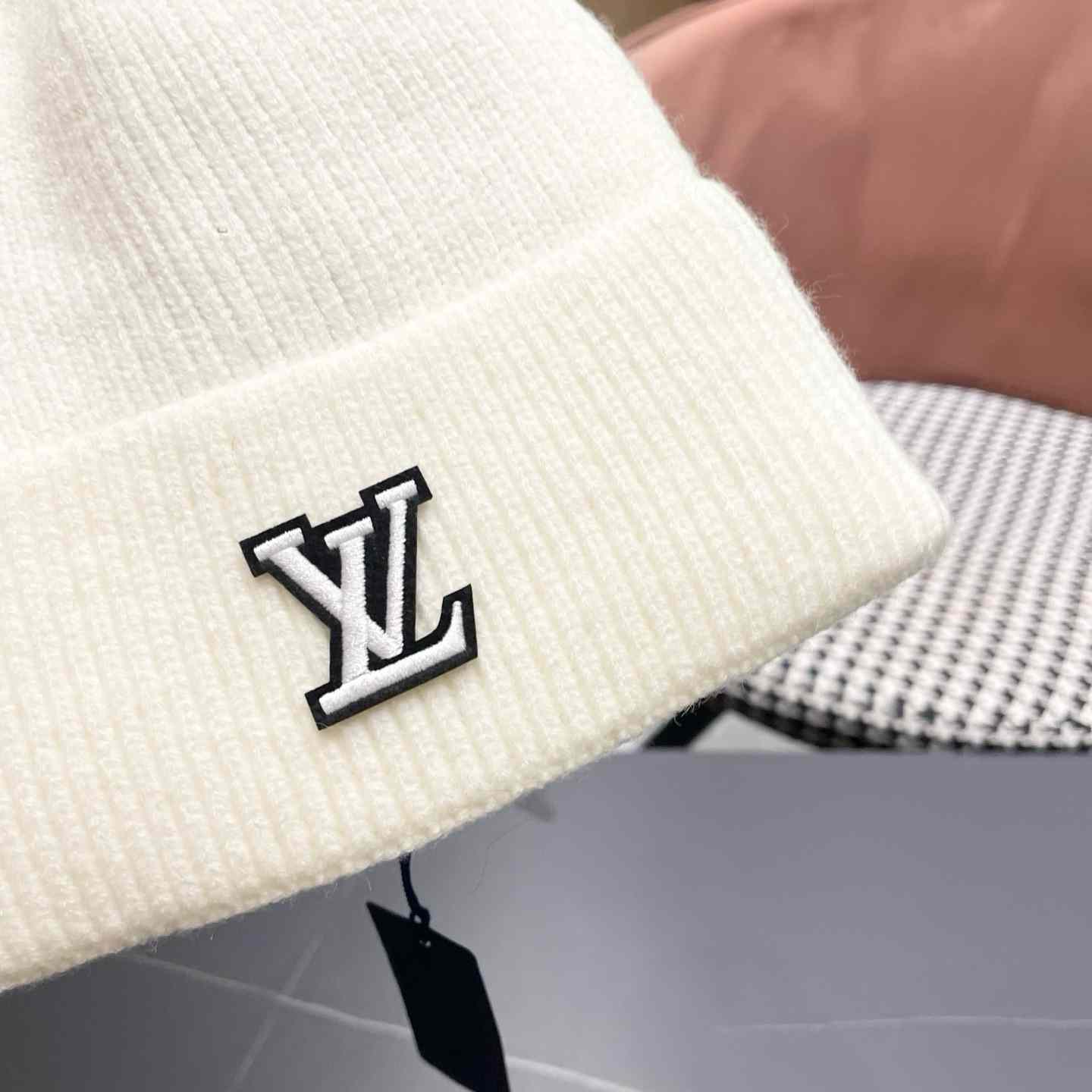 Louis Vuitton Beanie    - FashionPlug