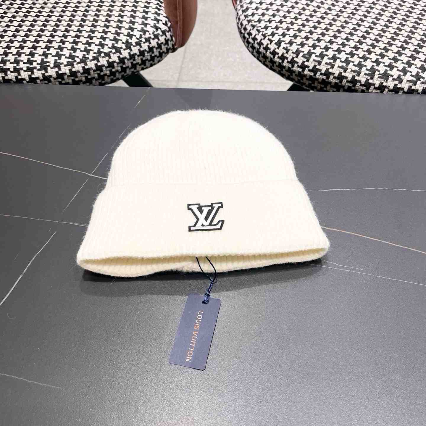 Louis Vuitton Beanie    - FashionPlug