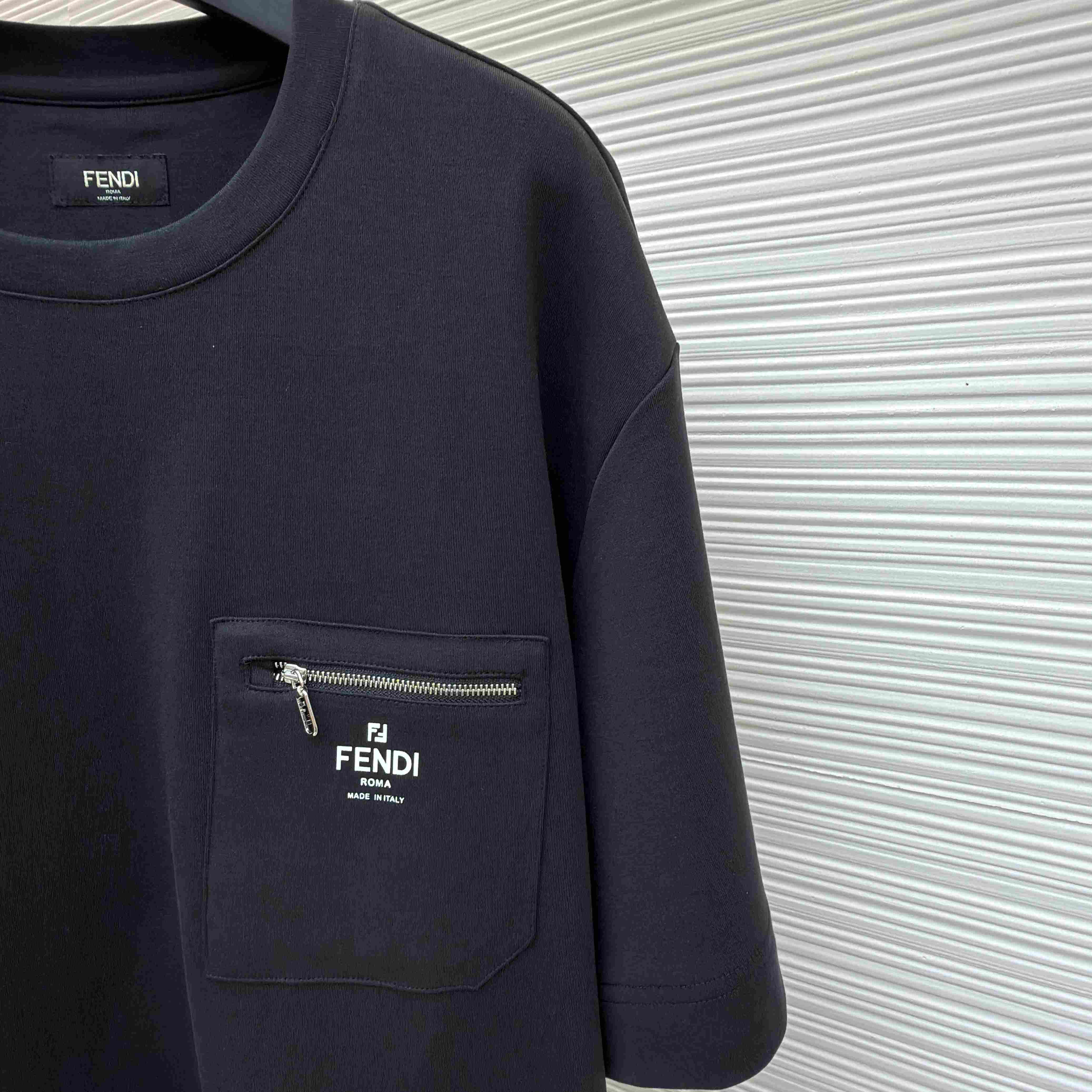 Fendi Black Cotton T-shirt - FashionPlug