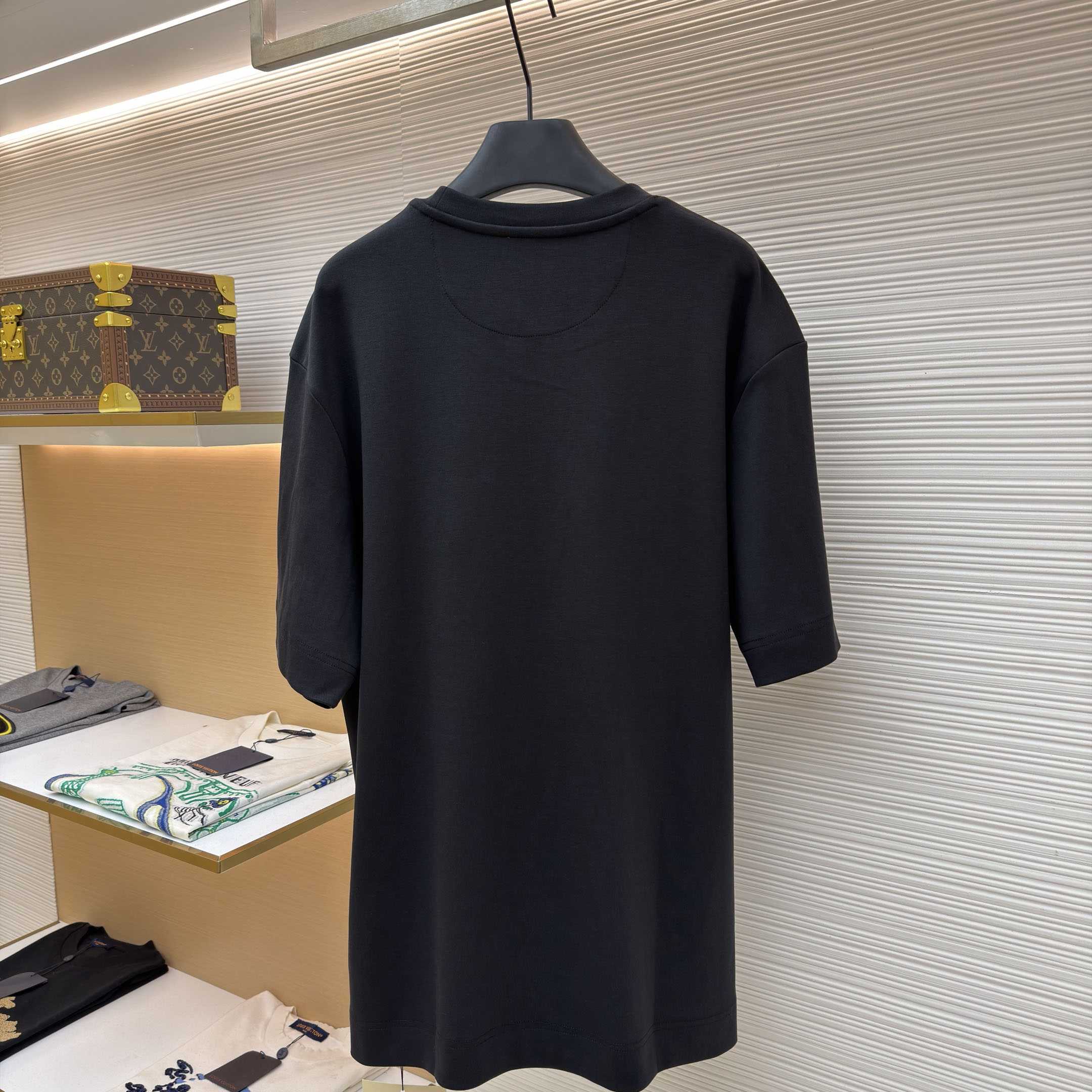 Fendi Black Cotton T-shirt - FashionPlug
