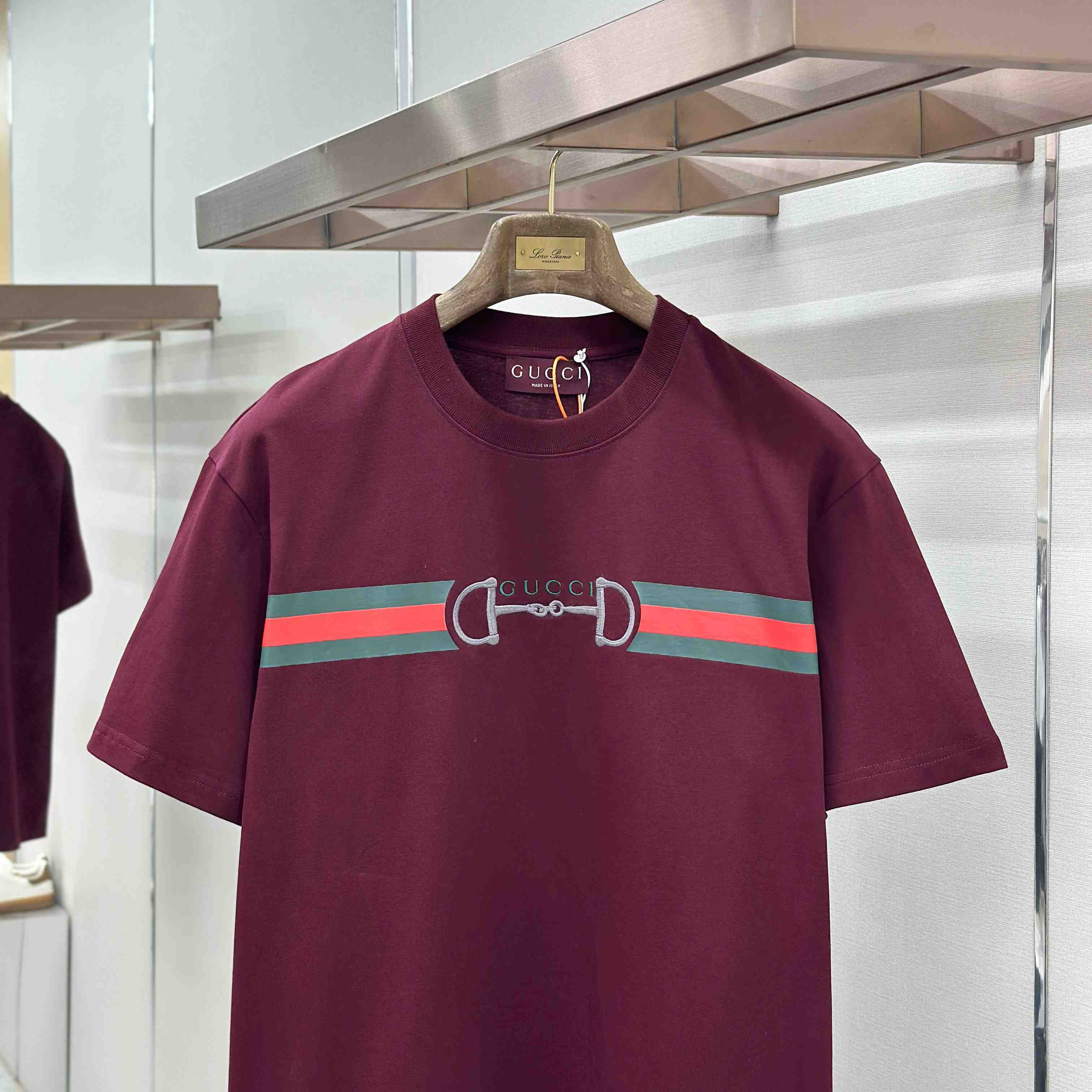 Gucci Cotton Medium cotton jersey T-shirt with print - FashionPlug