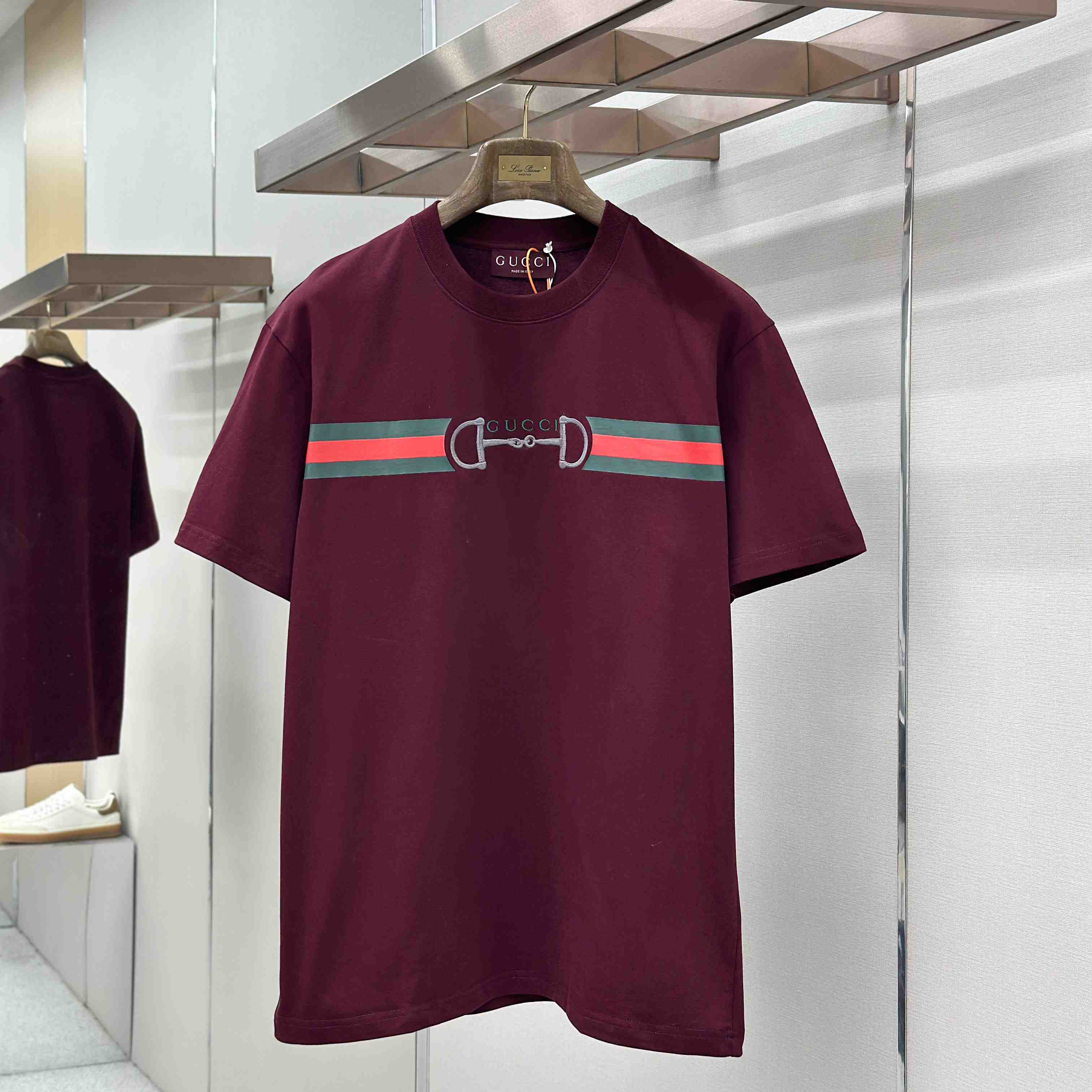 Gucci Cotton Medium cotton jersey T-shirt with print - FashionPlug