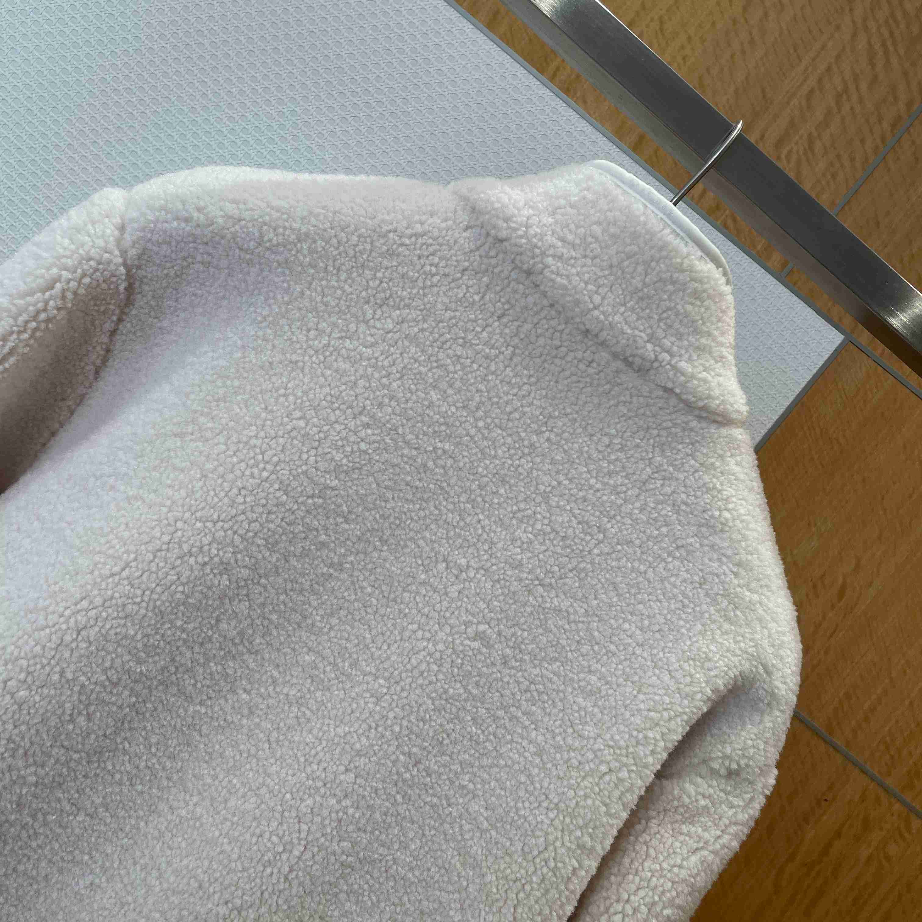 Dior  Mountain Fleece - FashionPlug