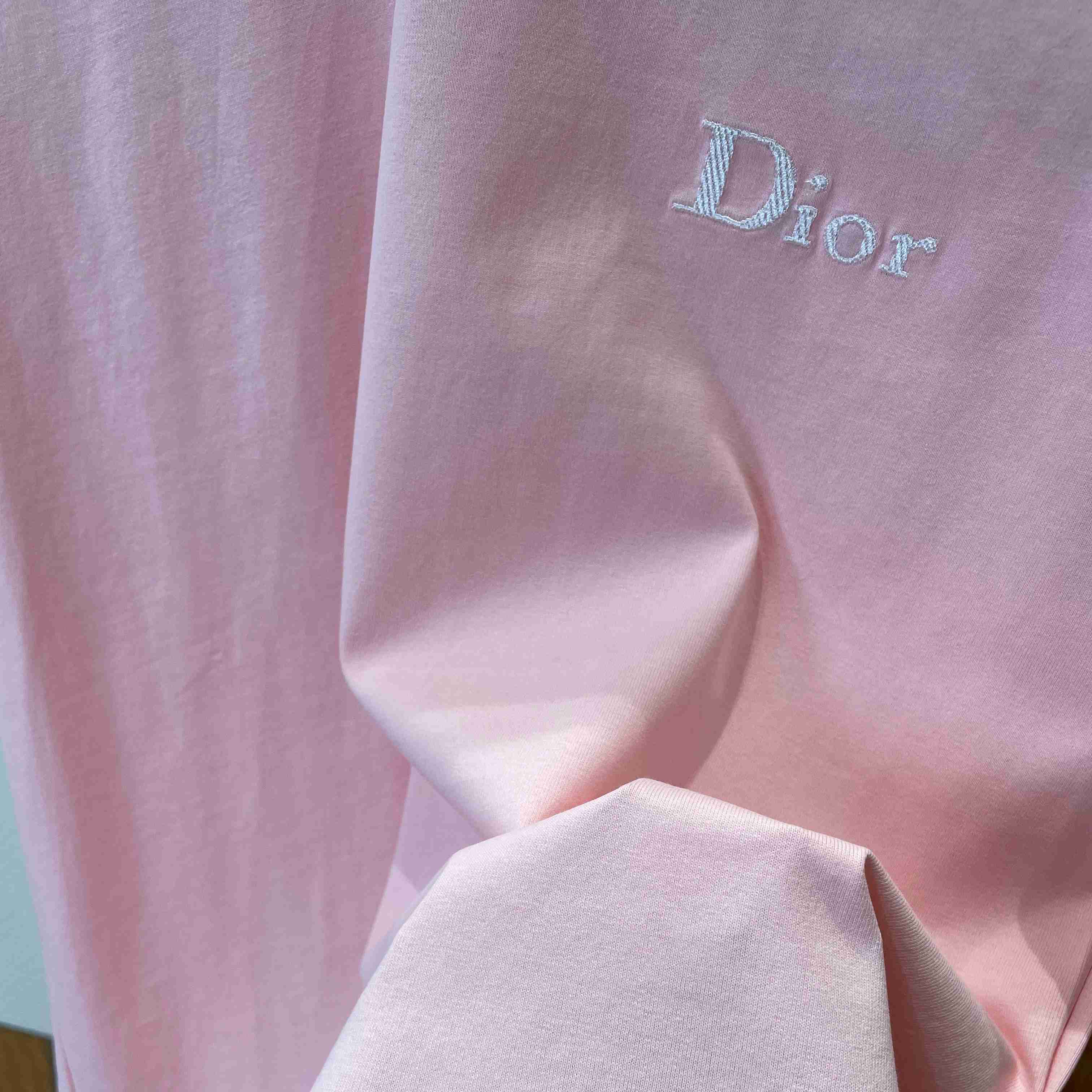 Dior T-Shirt with Dior Embroidery Pink - FashionPlug