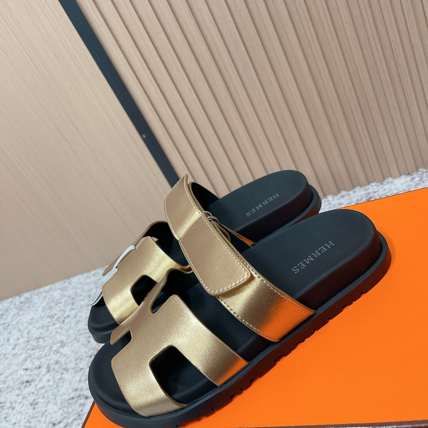 Hermes Chypre Sandal - FashionPlug