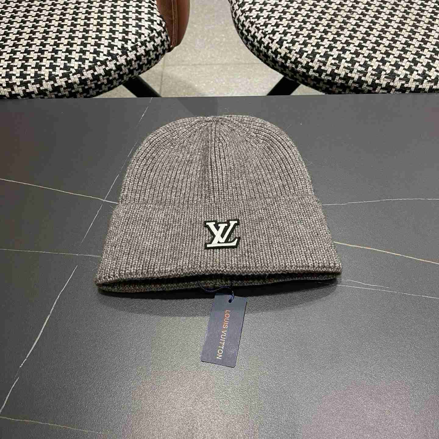 Louis Vuitton Beanie    - FashionPlug