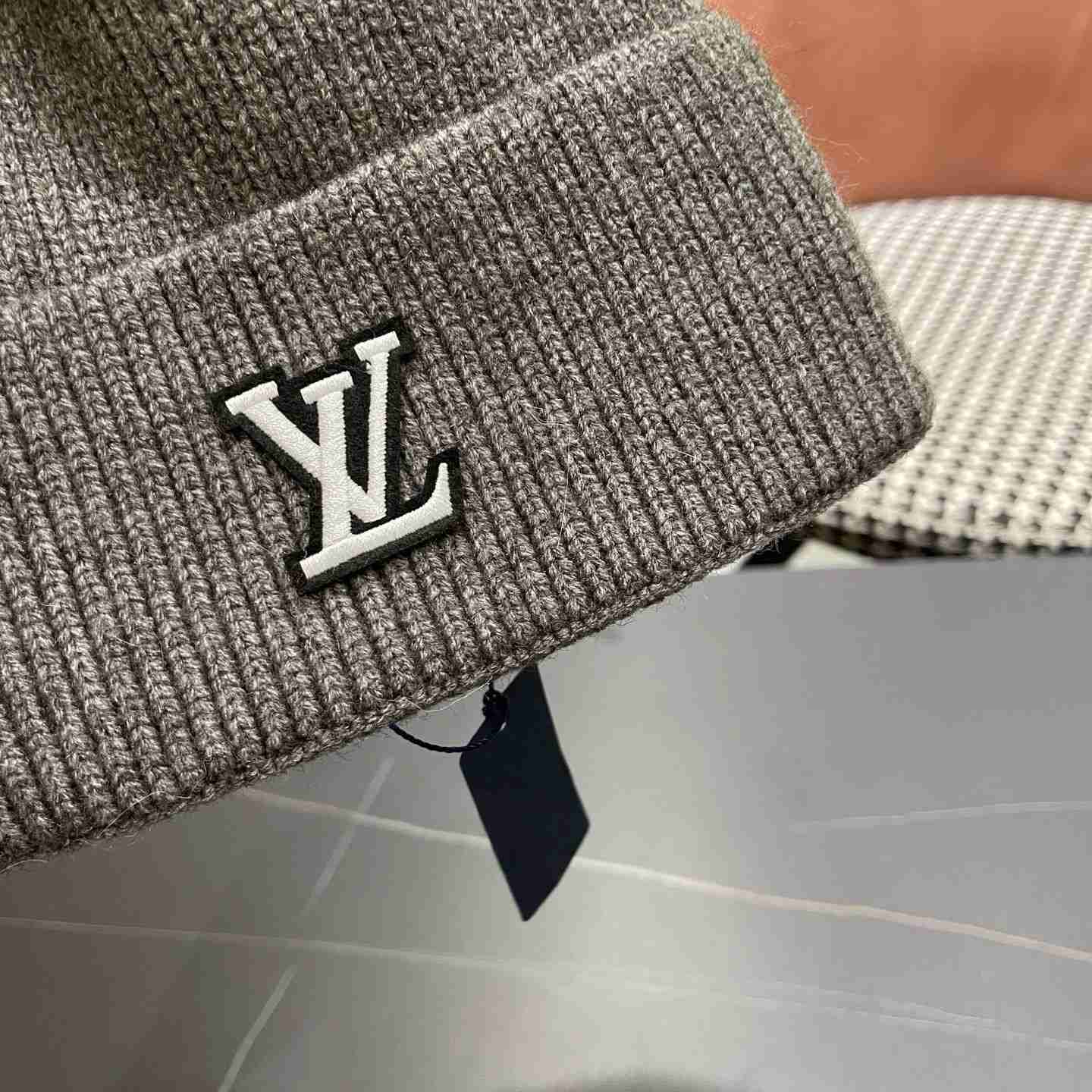 Louis Vuitton Beanie    - FashionPlug