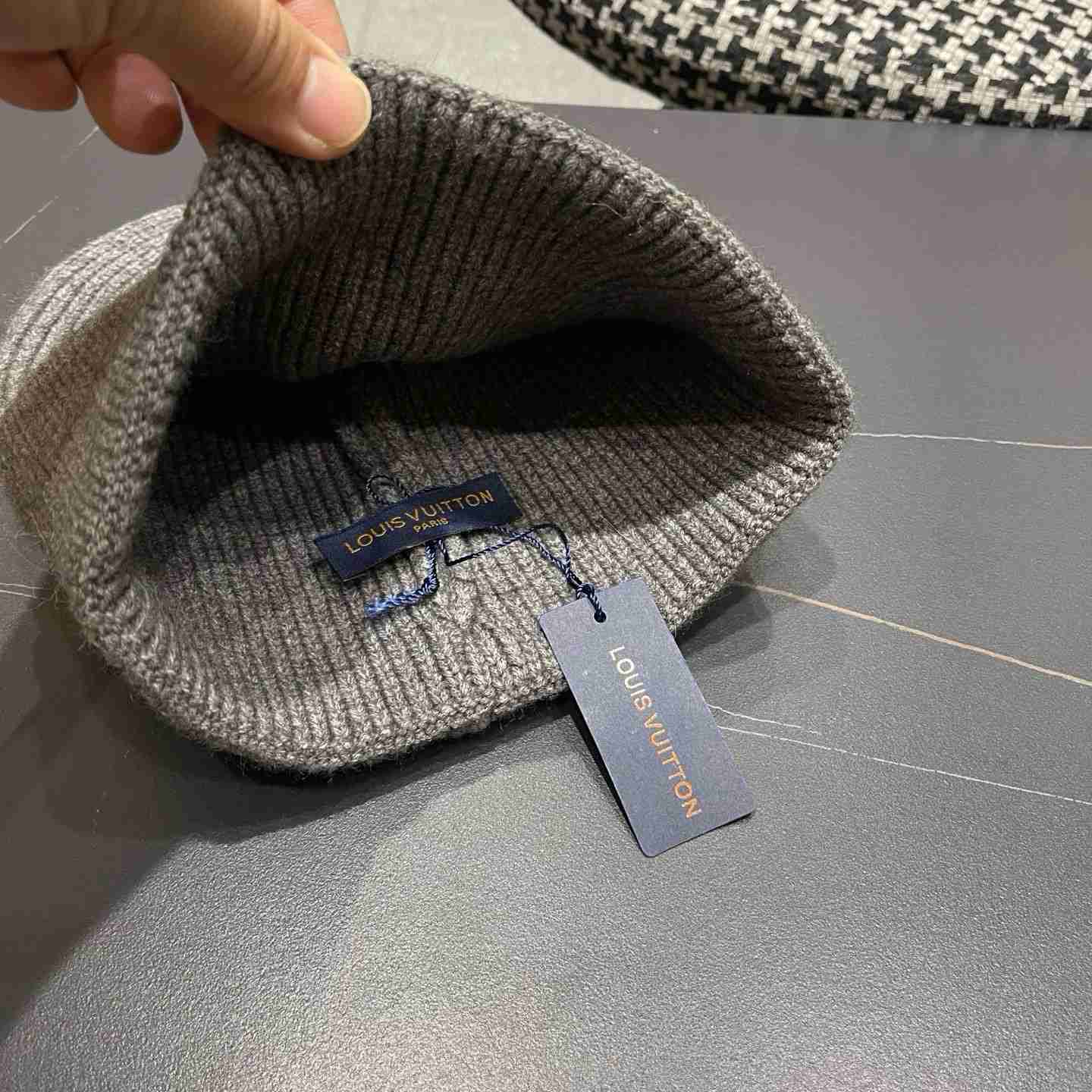 Louis Vuitton Beanie    - FashionPlug