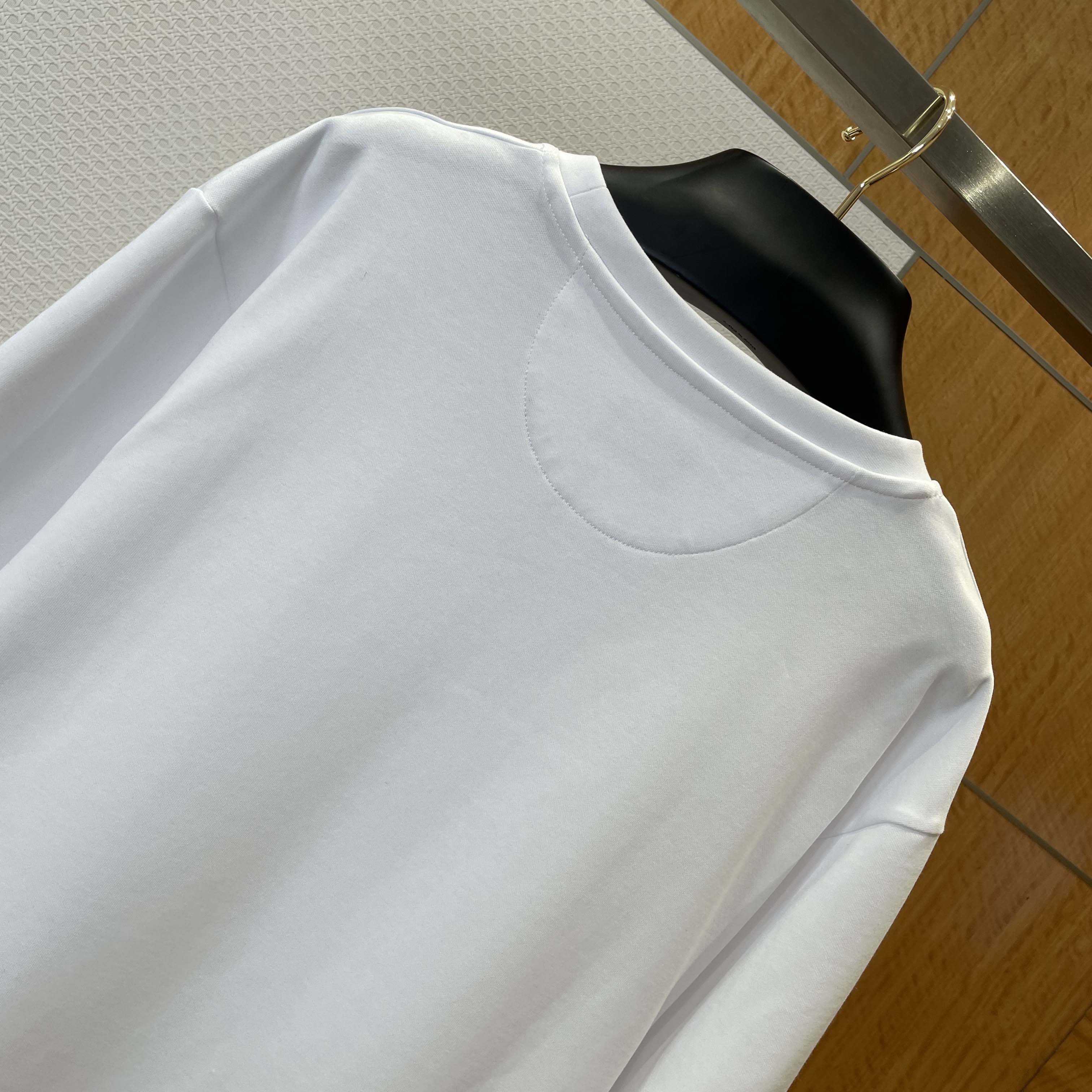 Fendi White Cotton T-shirt - FashionPlug