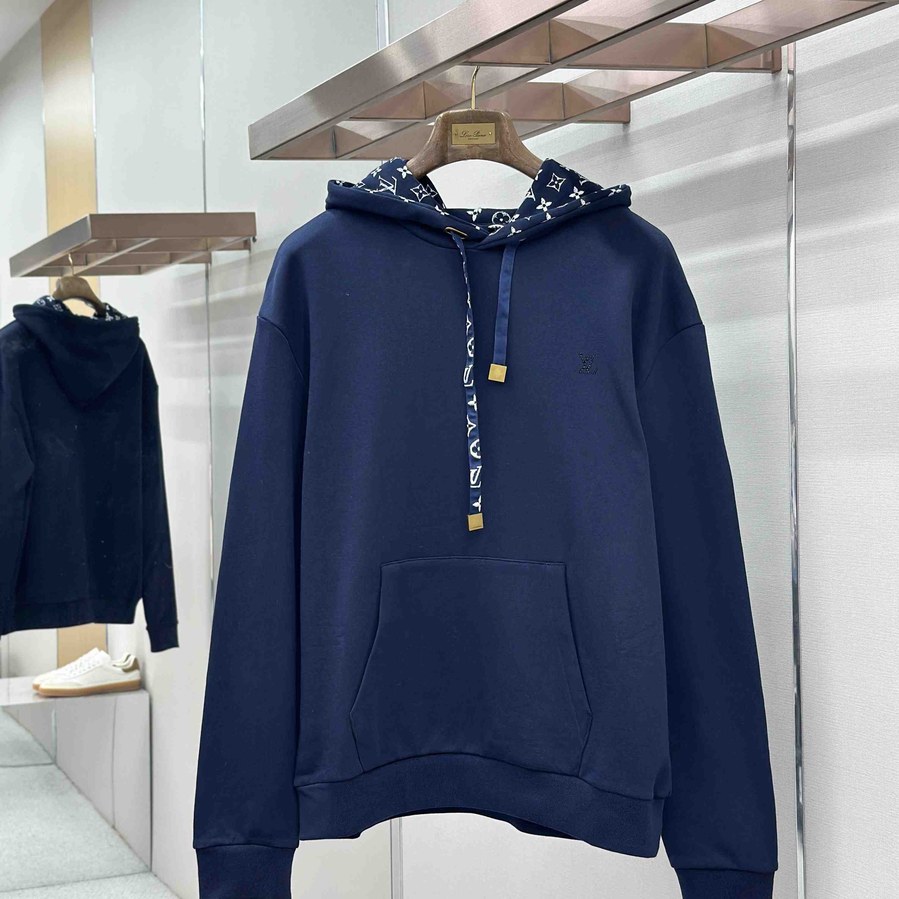 Louis Vuitton Cotton Hoodie 1AGJZY - FashionPlug